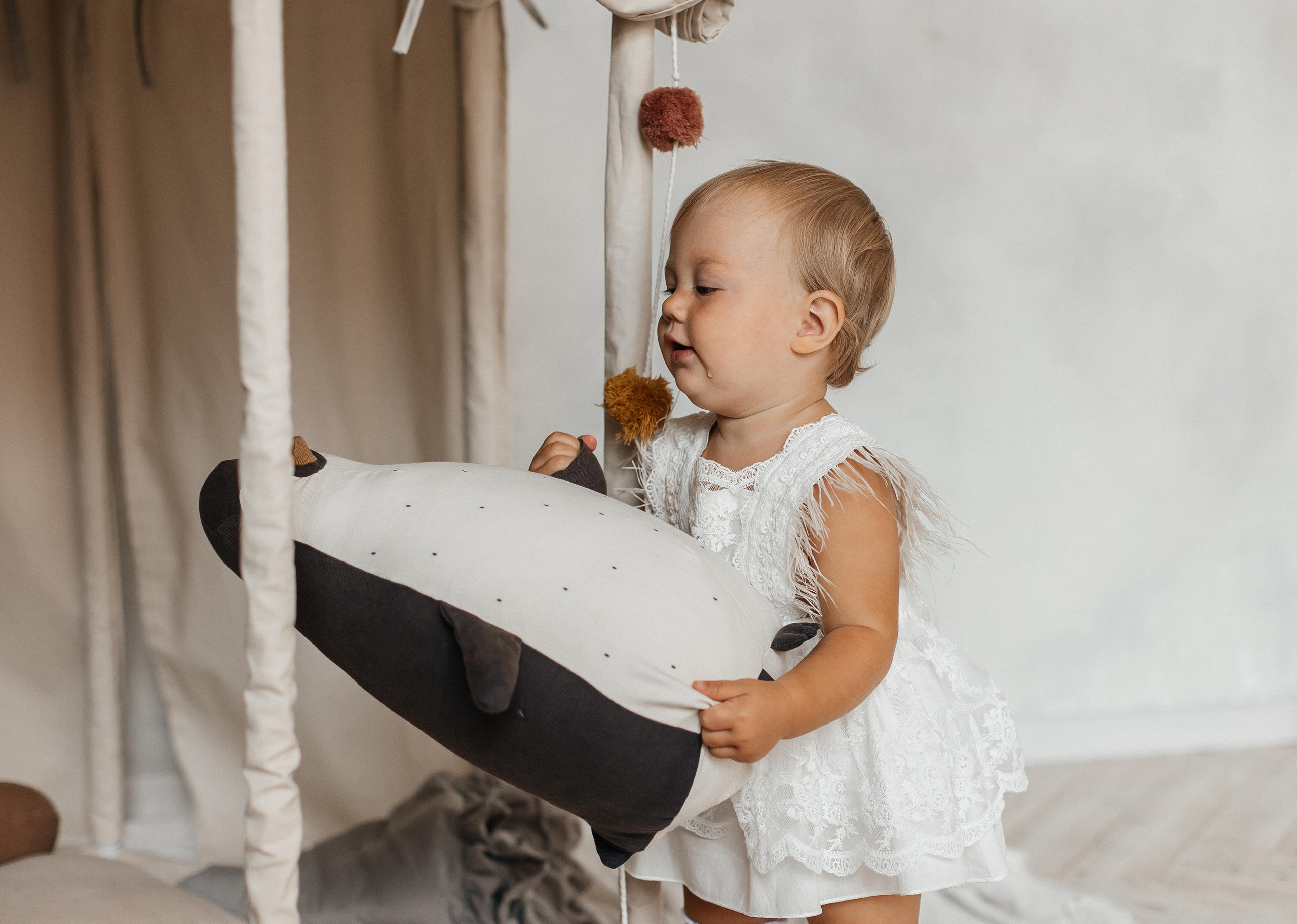 Семейная фотосессия (1 годик). Фотограф Авилова Дарья ● Тюмень● Съемка больших семей ●Архив поколений