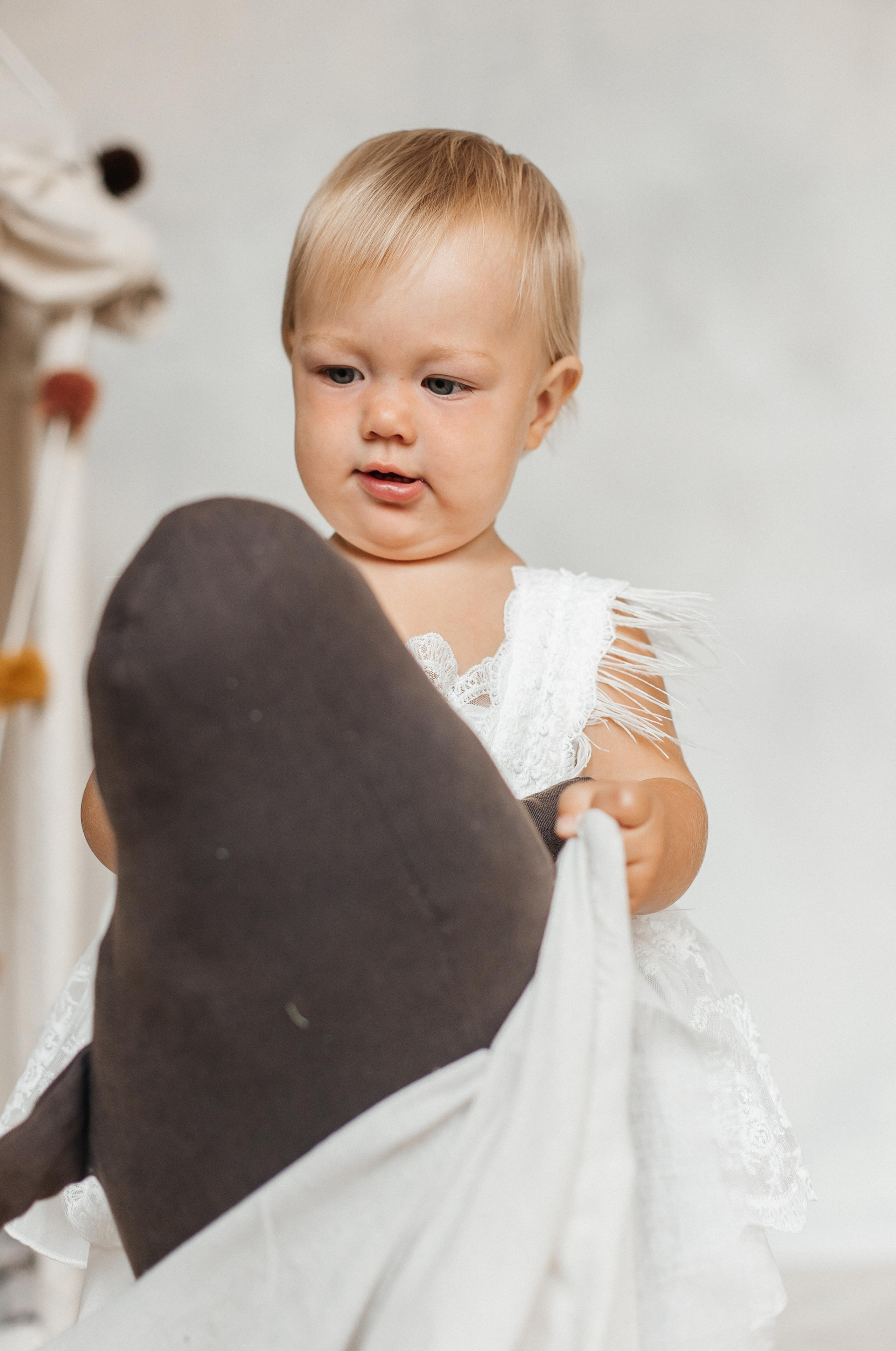 Семейная фотосессия (1 годик). Фотограф Авилова Дарья ● Тюмень● Съемка больших семей ●Архив поколений