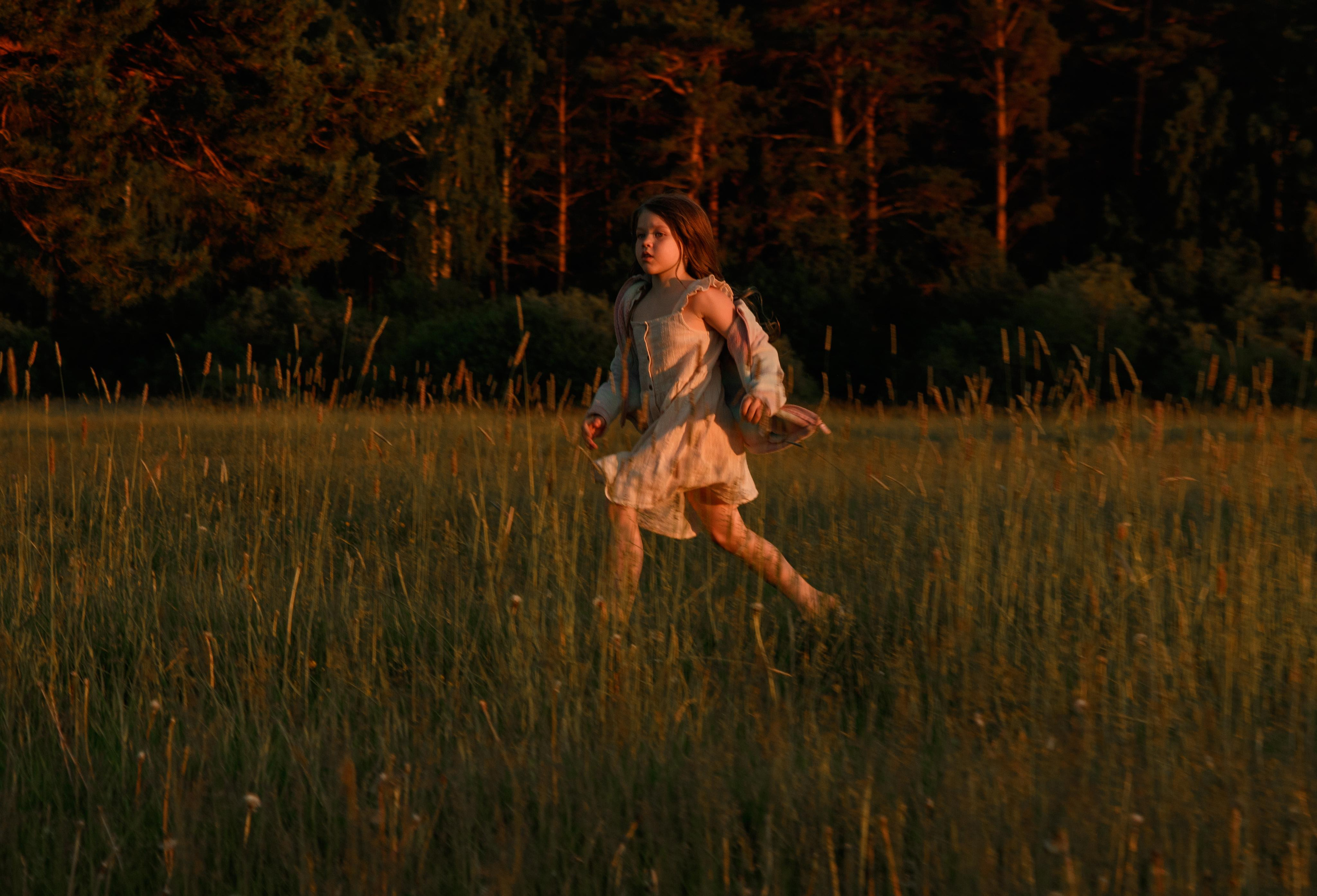 Семейная «Атмосфера лета». Фотограф Авилова Дарья ● Тюмень● Съемка больших семей ●Архив поколений