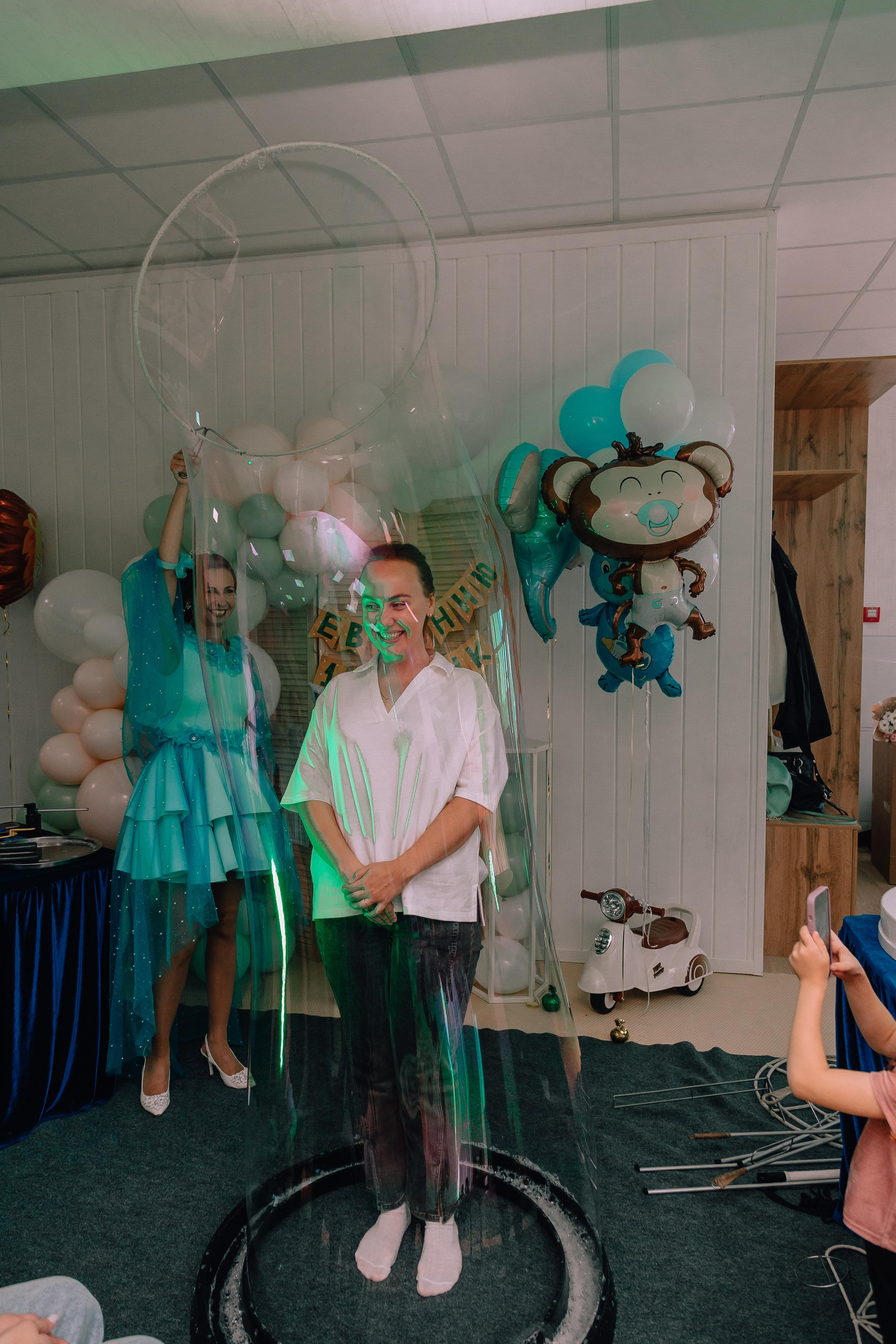 1 год в игровой. Фотограф Авилова Дарья ● Тюмень● Съемка больших семей ●Архив поколений