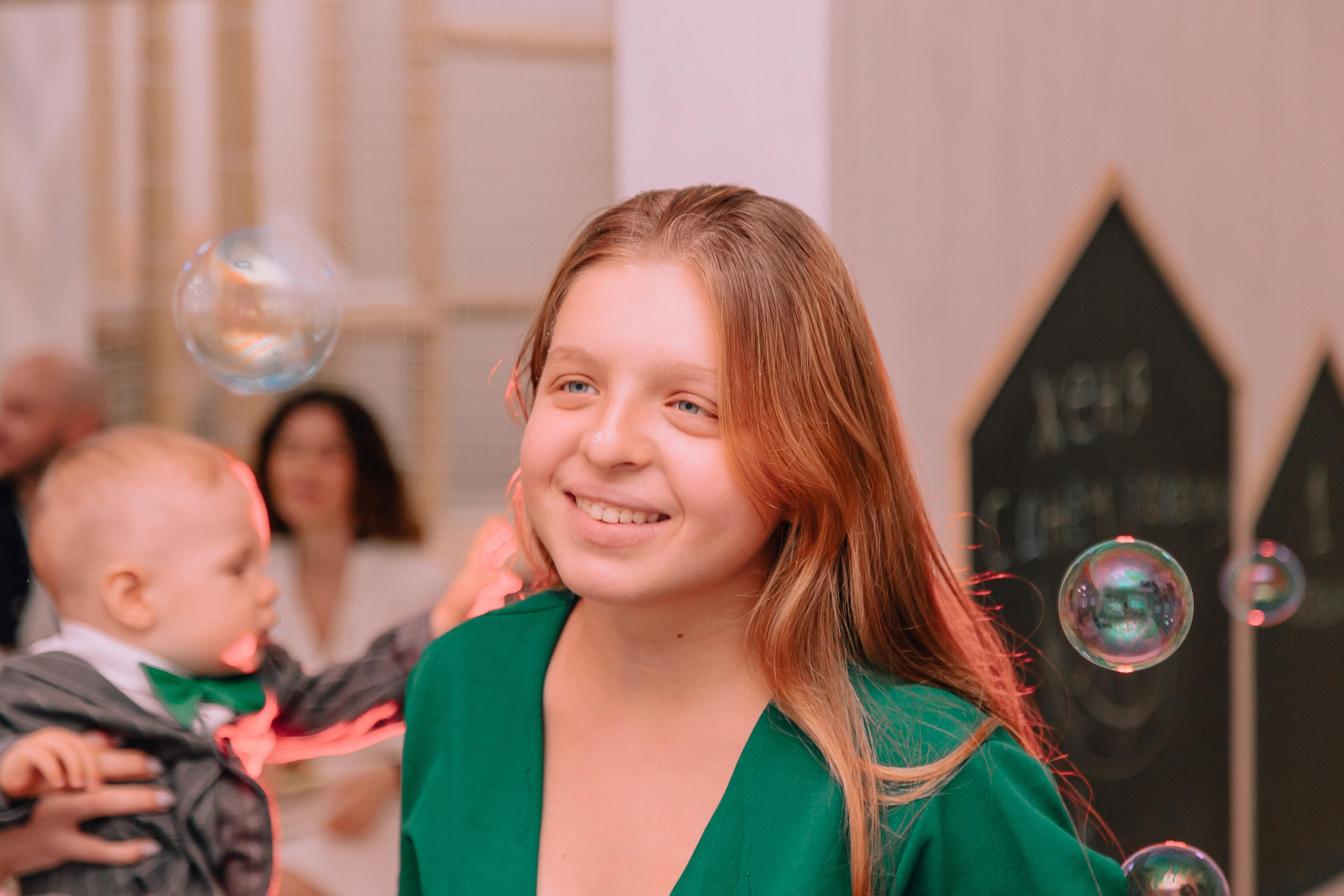 1 год в игровой. Фотограф Авилова Дарья ● Тюмень● Съемка больших семей ●Архив поколений