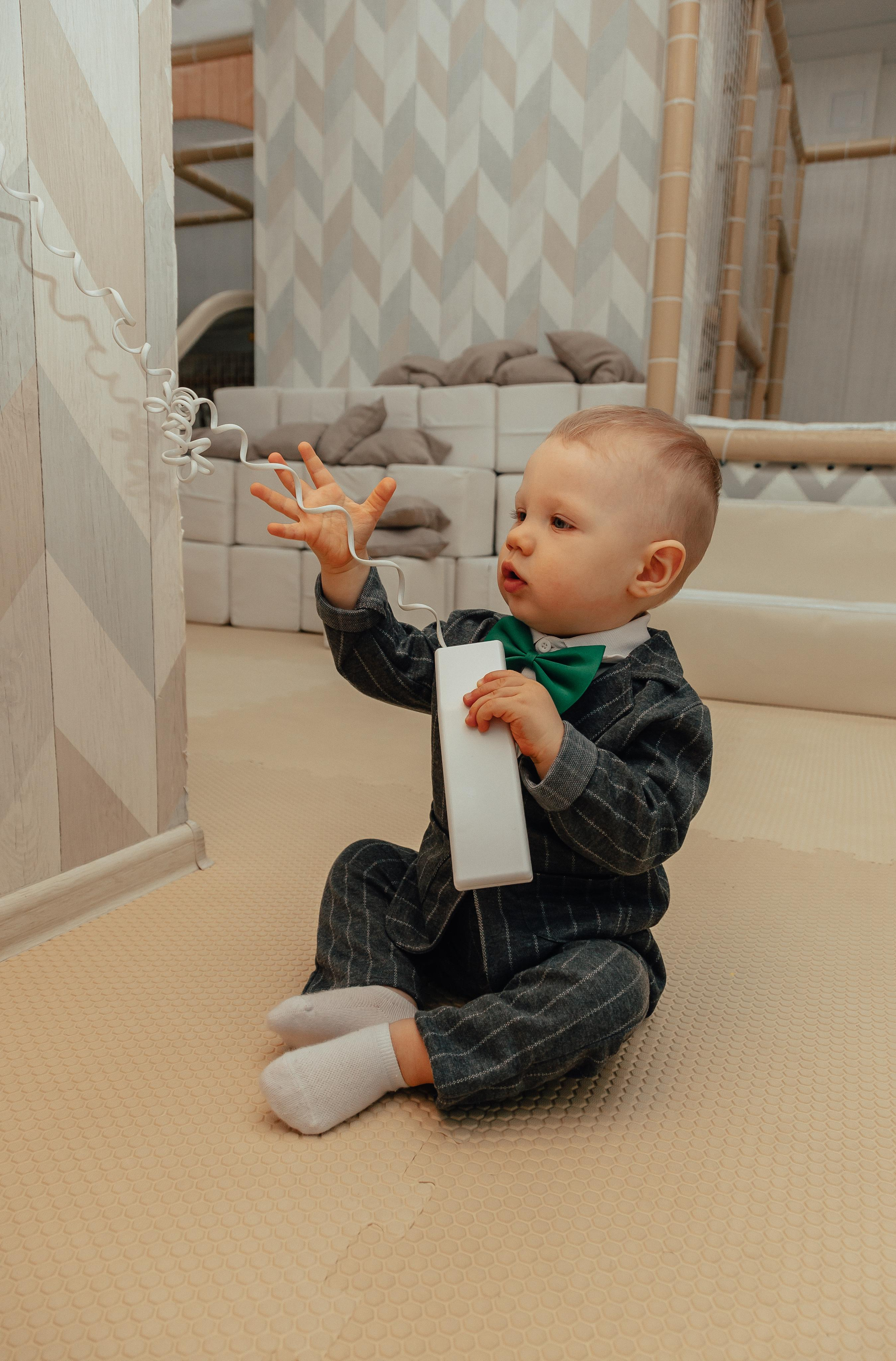 1 год в игровой. Фотограф Авилова Дарья ● Тюмень● Съемка больших семей ●Архив поколений