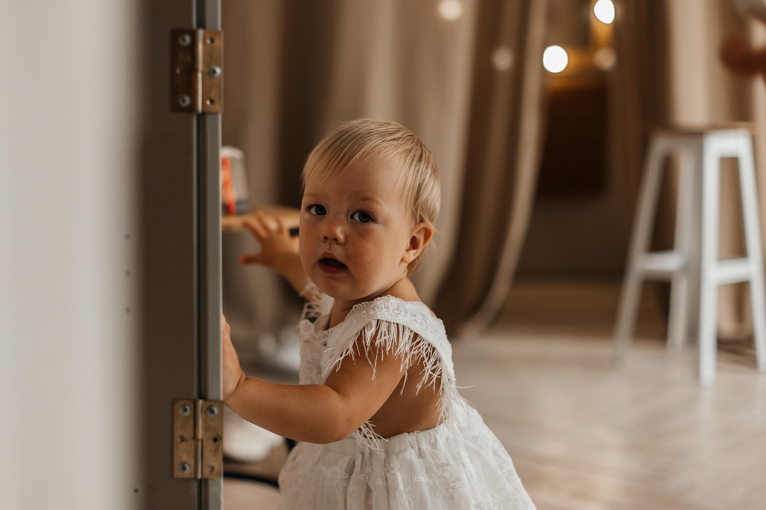 Семейная фотосессия (1 годик). Фотограф Авилова Дарья ● Тюмень● Съемка больших семей ●Архив поколений