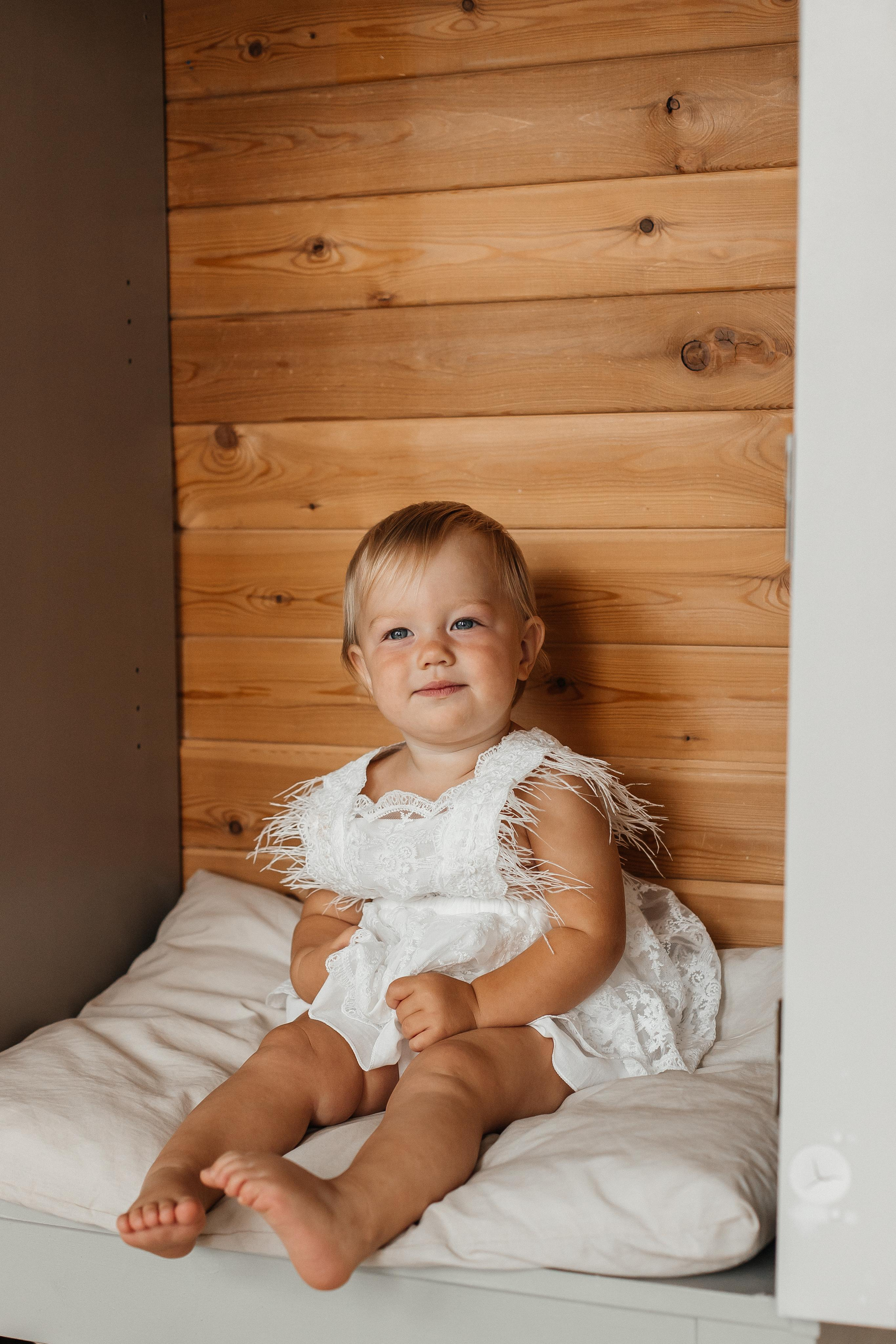 Семейная фотосессия (1 годик). Фотограф Авилова Дарья ● Тюмень● Съемка больших семей ●Архив поколений