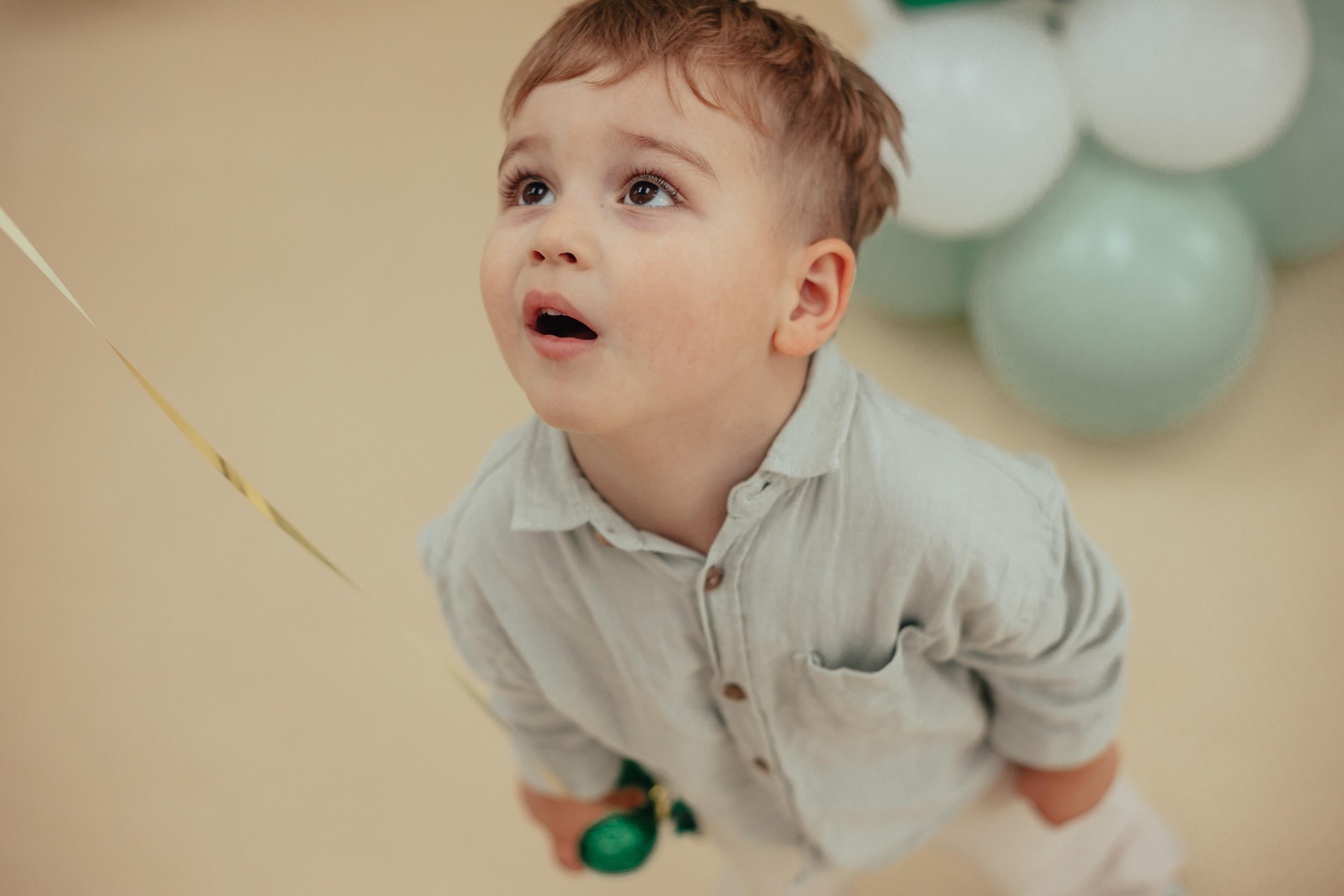 1 год в игровой. Фотограф Авилова Дарья ● Тюмень● Съемка больших семей ●Архив поколений