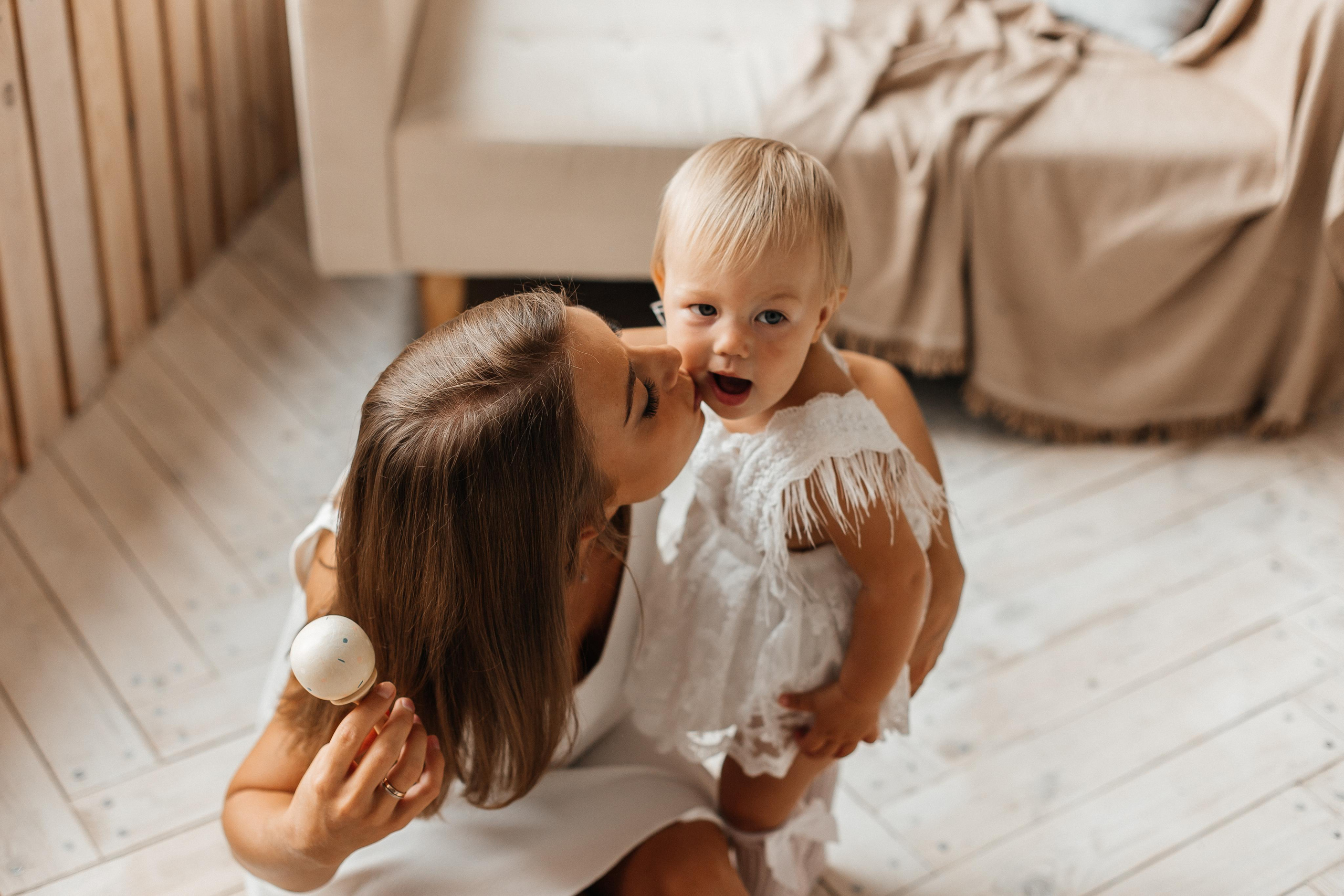 Семейная фотосессия (1 годик). Фотограф Авилова Дарья ● Тюмень● Съемка больших семей ●Архив поколений