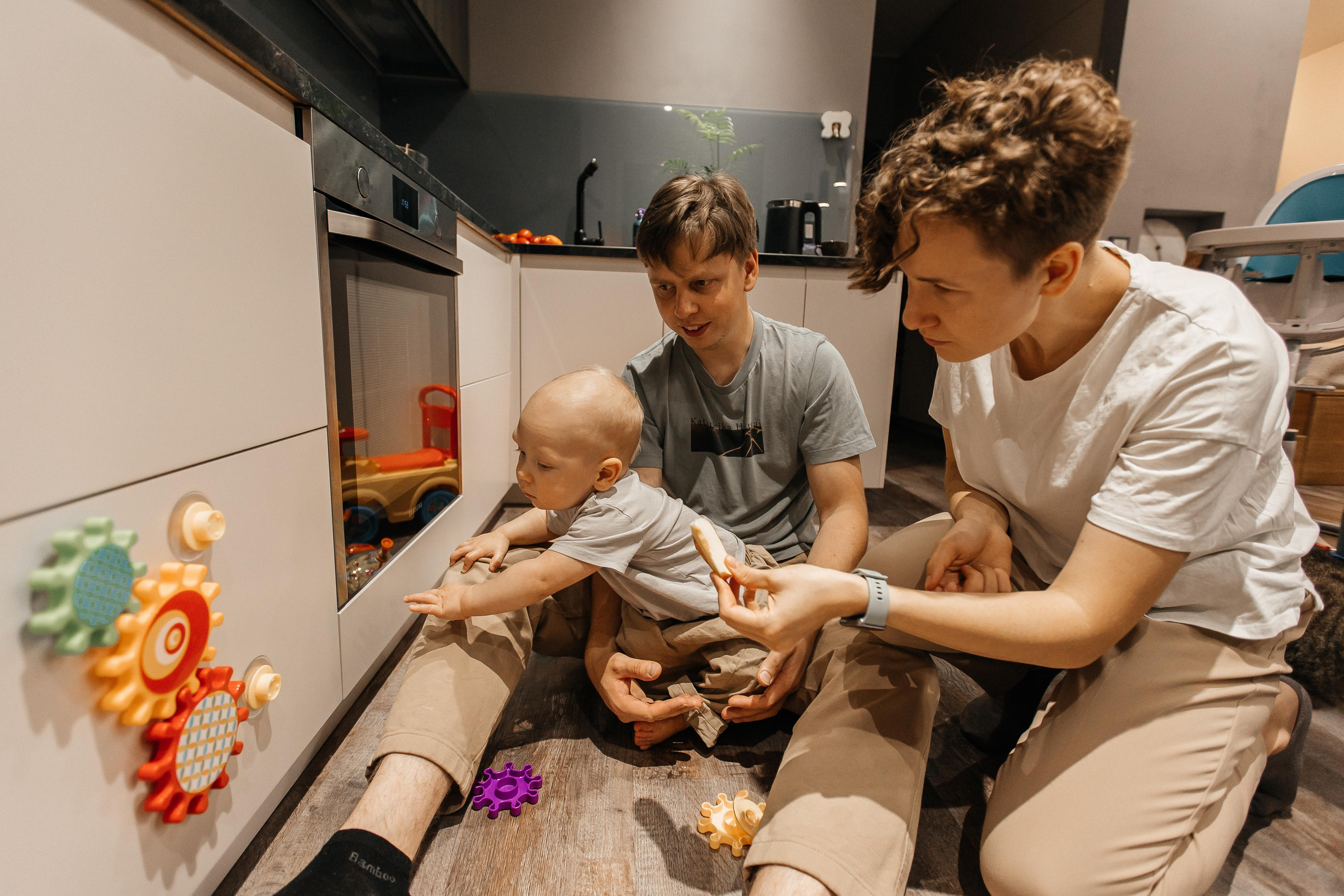 1 год дома. Фотограф Авилова Дарья ● Тюмень● Съемка больших семей ●Архив поколений