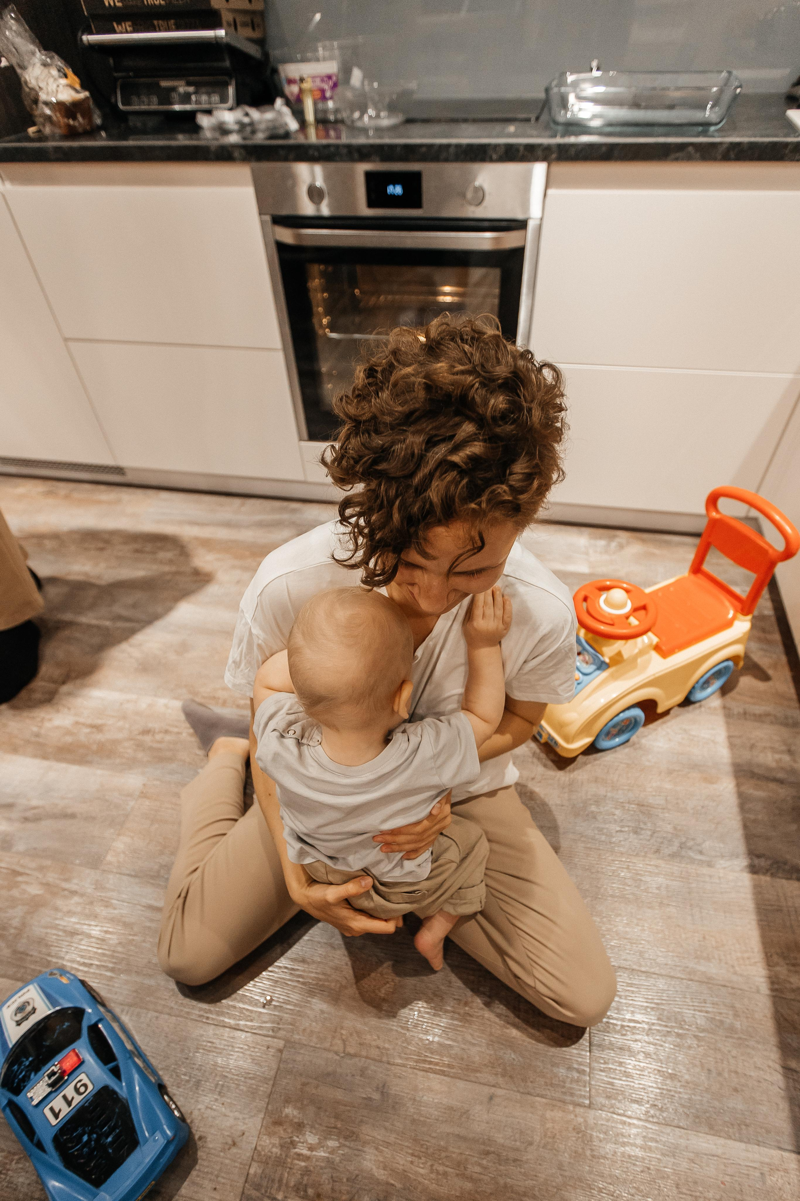 1 год дома. Фотограф Авилова Дарья ● Тюмень● Съемка больших семей ●Архив поколений