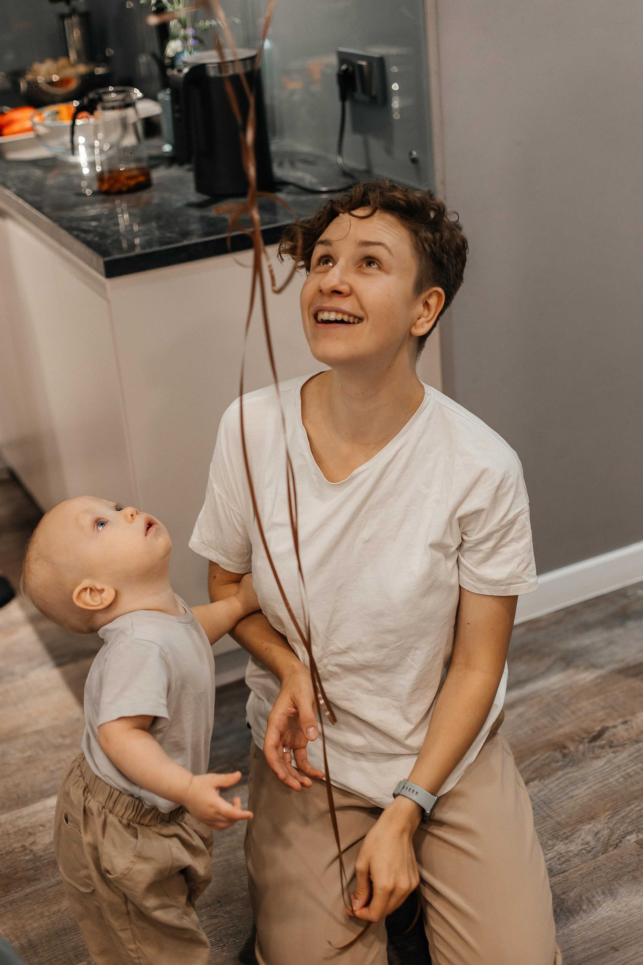 1 год дома. Фотограф Авилова Дарья ● Тюмень● Съемка больших семей ●Архив поколений