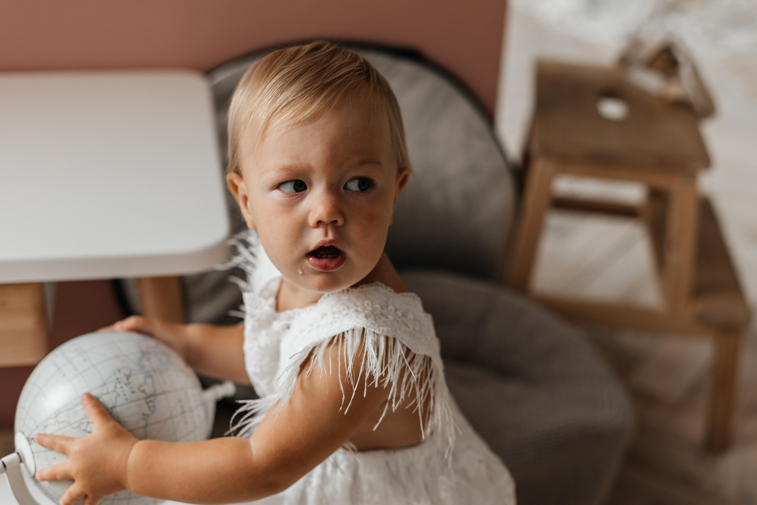 Семейная фотосессия (1 годик). Фотограф Авилова Дарья ● Тюмень● Съемка больших семей ●Архив поколений