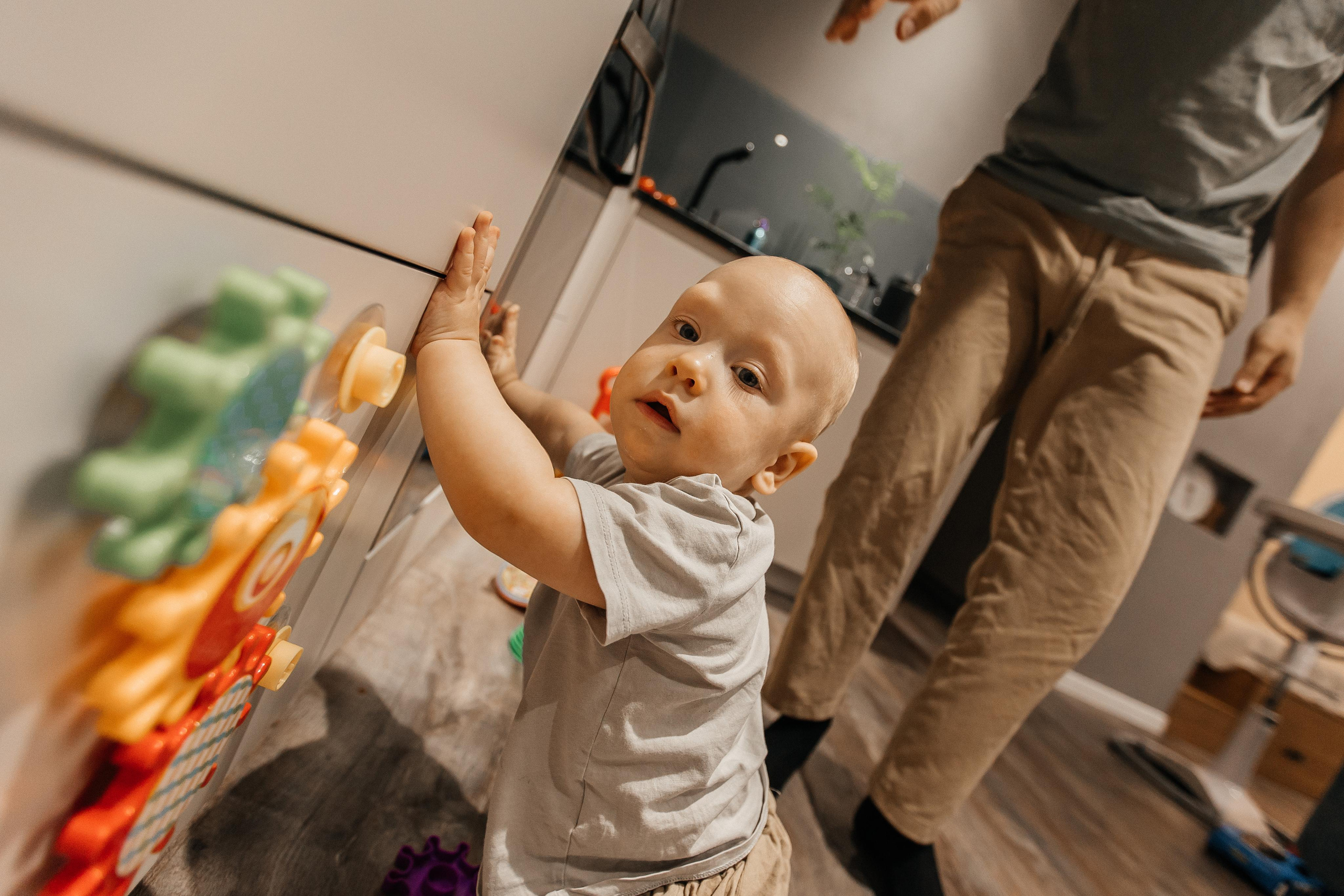 1 год дома. Фотограф Авилова Дарья ● Тюмень● Съемка больших семей ●Архив поколений