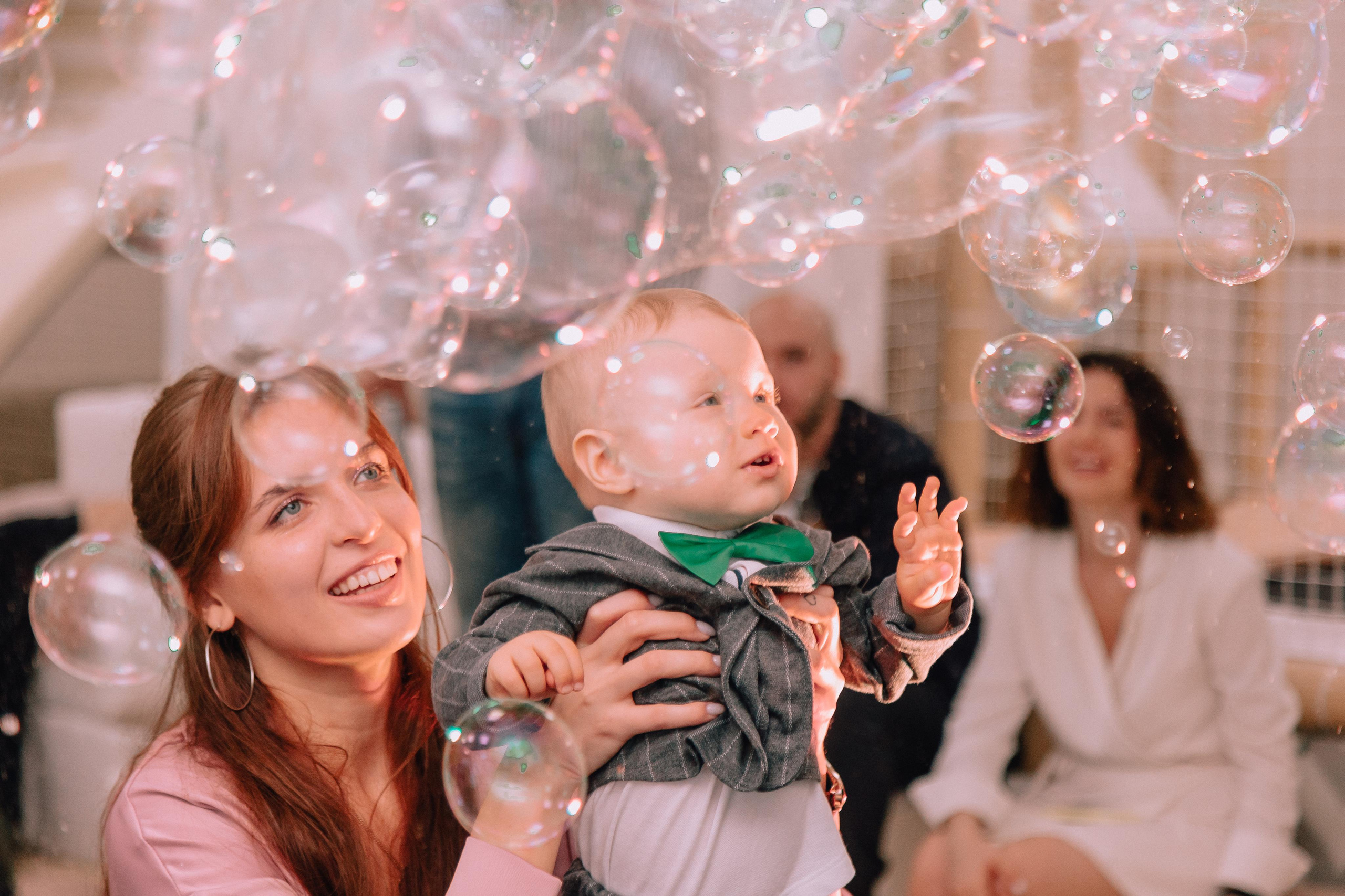 1 год в игровой. Фотограф Авилова Дарья ● Тюмень● Съемка больших семей ●Архив поколений