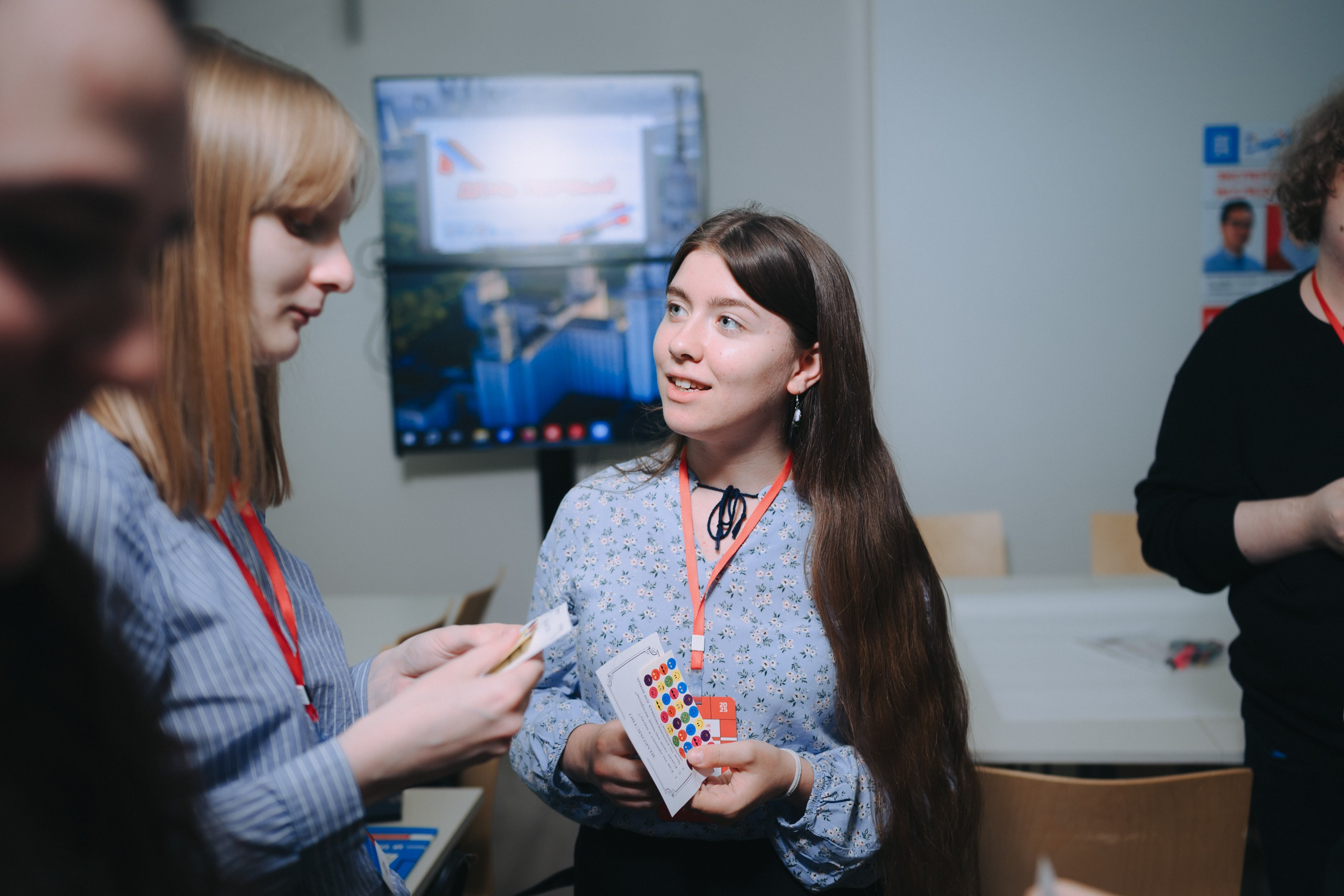 Эксп Линг. Komonev