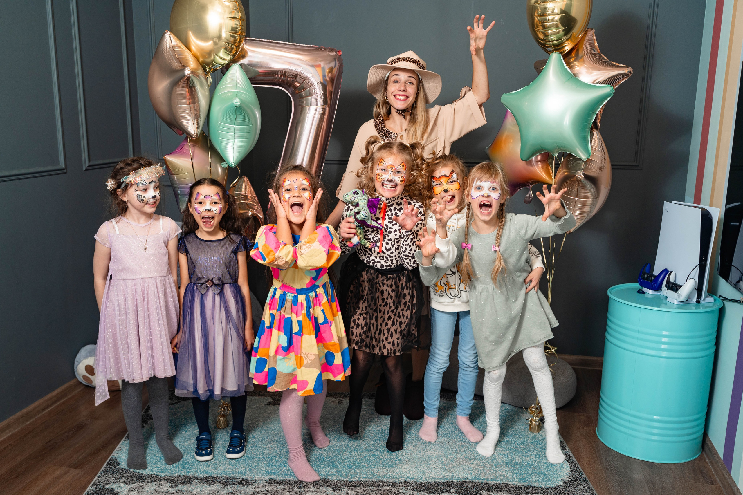 День Рождения Лауры в TiDi-клуб. Фотограф Никита Комаров