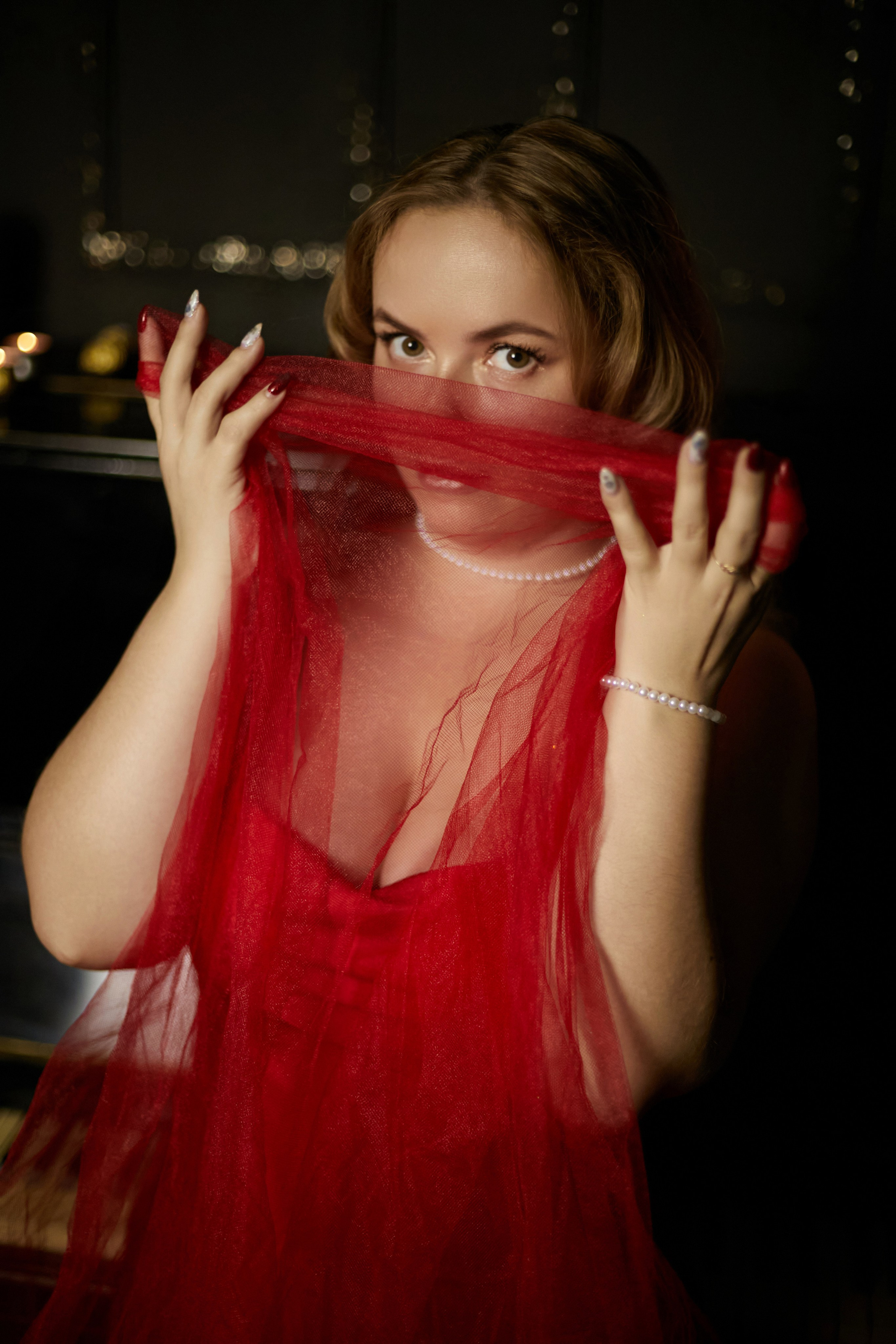 «Красное платье, темный шоколад». Свадебный и креативный фотограф в ЮФО и МСК