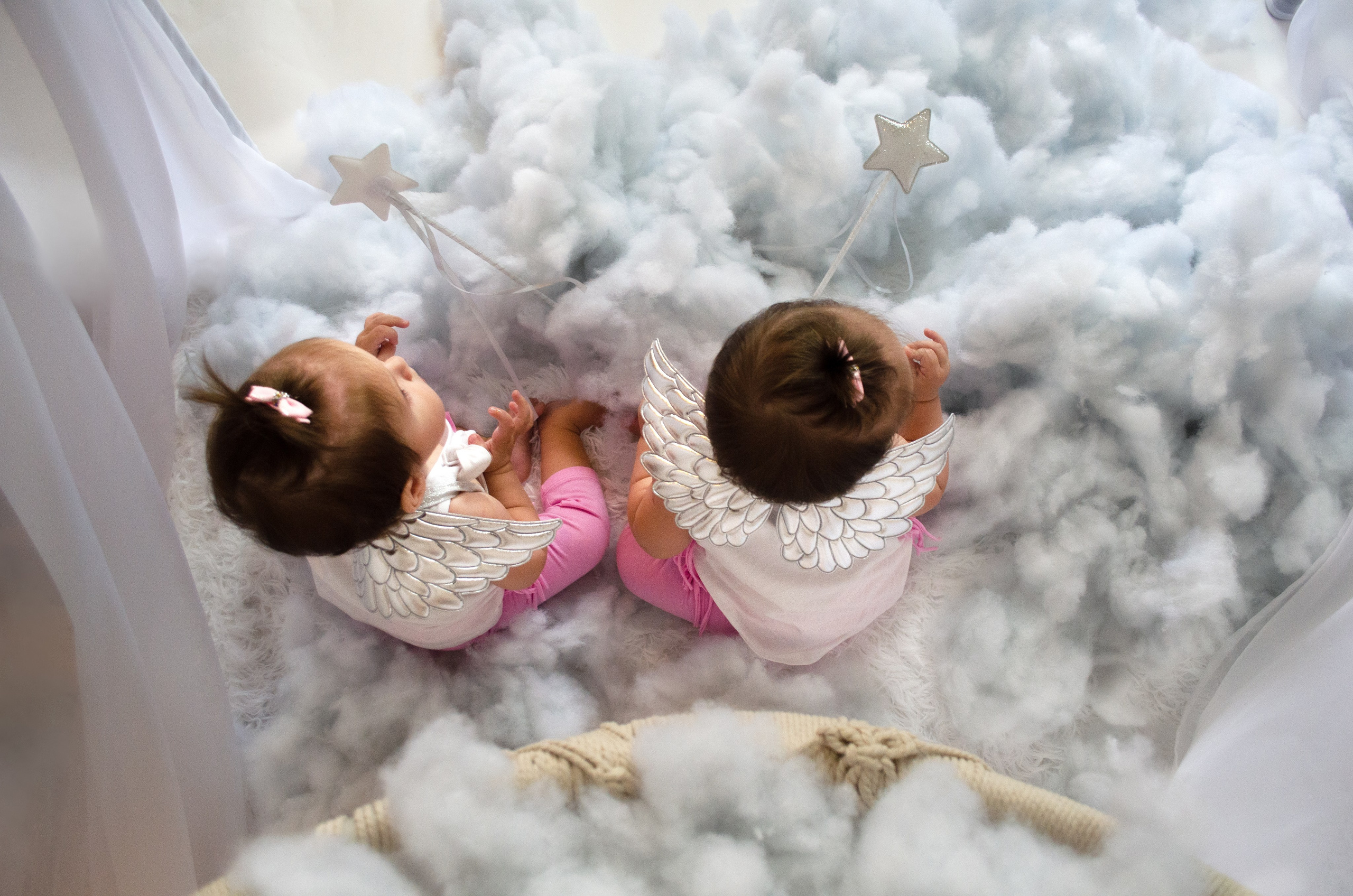 Амина и Арина. Облака. Портретный фотограф в Краснодаре Юлия Кудряшова