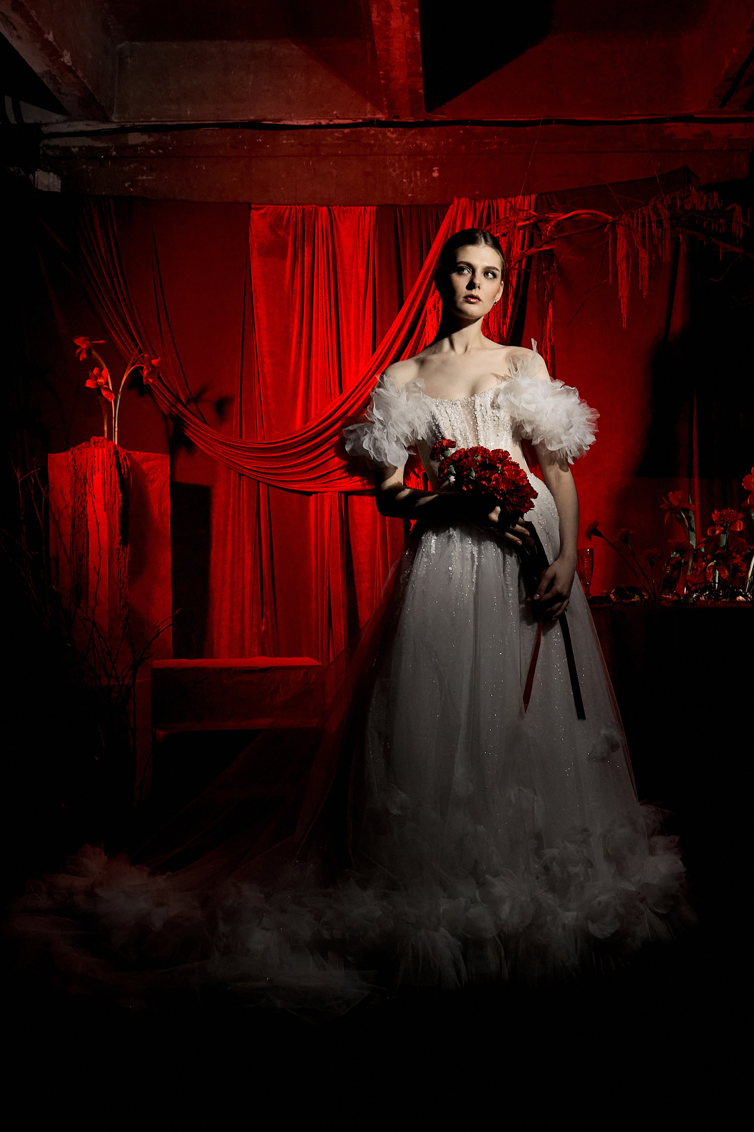 Red. Свадебный фотограф в Красноярске Владимир Ятмасов