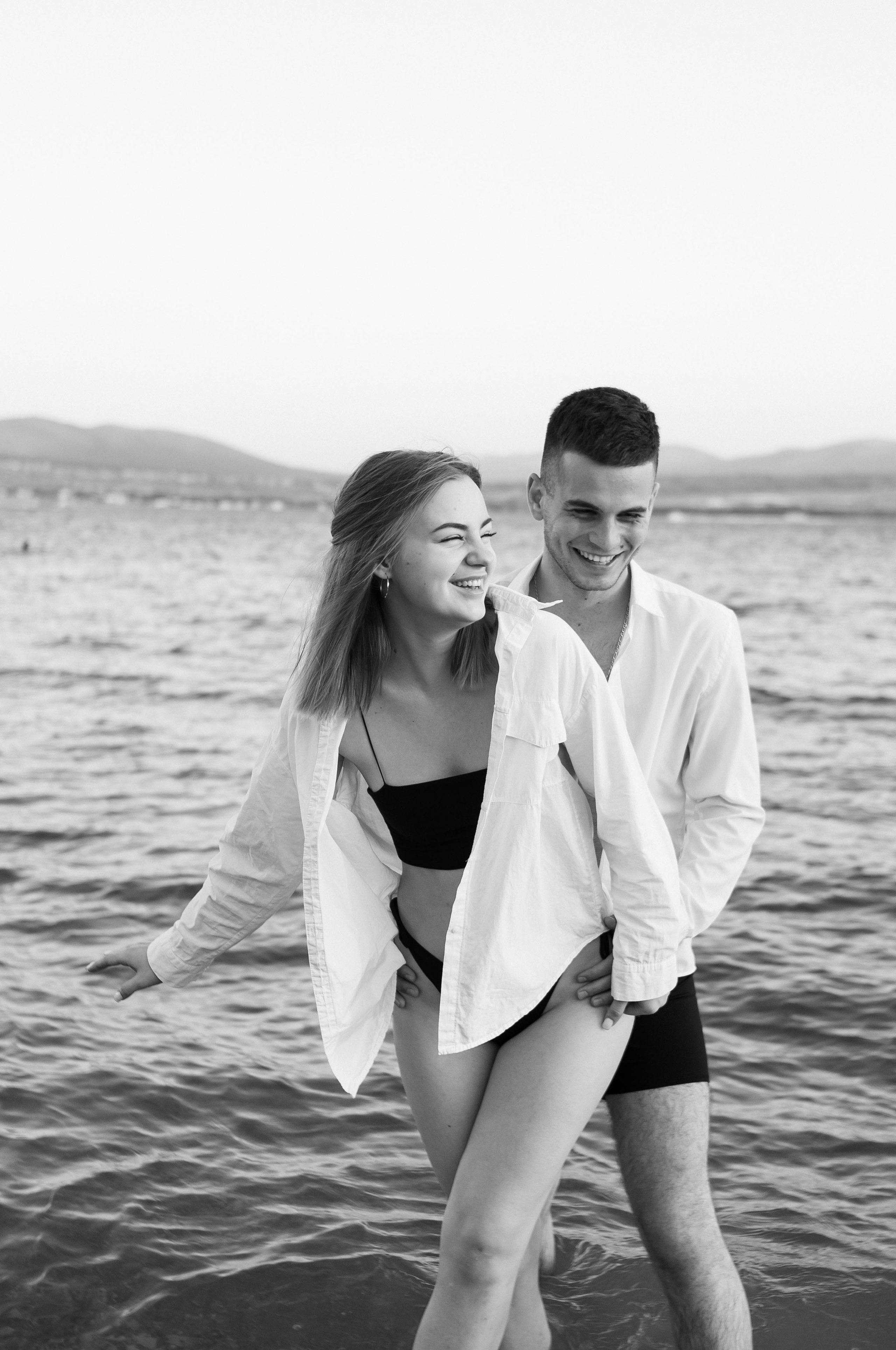 Фотосессия на берегу моря. Портретный фотограф Шаповалова Диана
