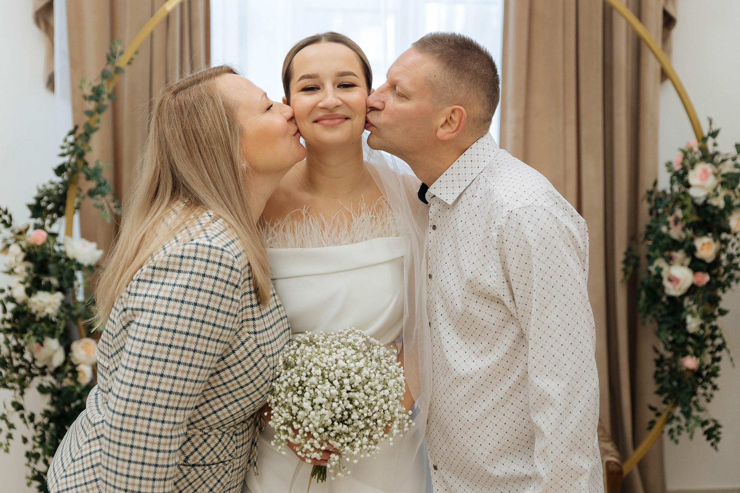 Денис и Екатерина. ВДНХ. Свадебный и семейный фотограф в Москве и Подмосковье Ольга Останина