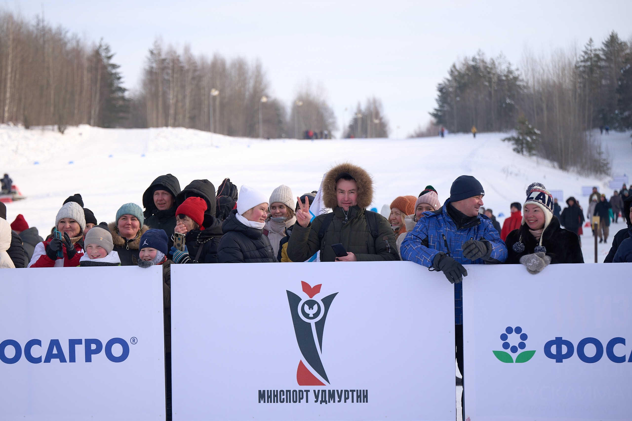 VI этап ФосАгро Кубка России по лыжным гонкам. Ижевск 25.01.2025 и 26.01.2025. Спортивный репортажный фотограф в Ижевске Сергей Мерзляков