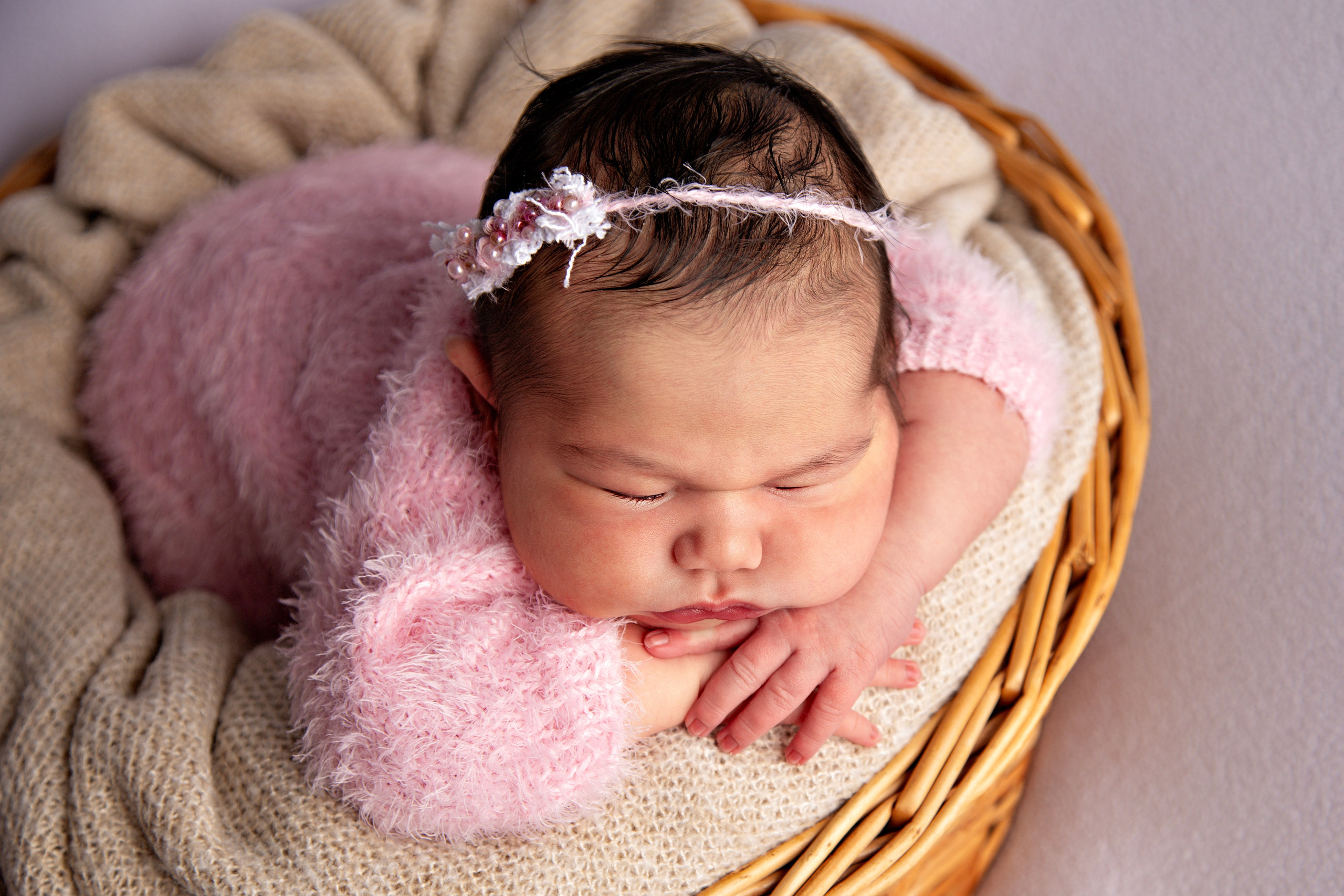 Фотосессия новорожденных в Ижевске. Фотограф новорожденных в Ижевске Анастасия Преснякова