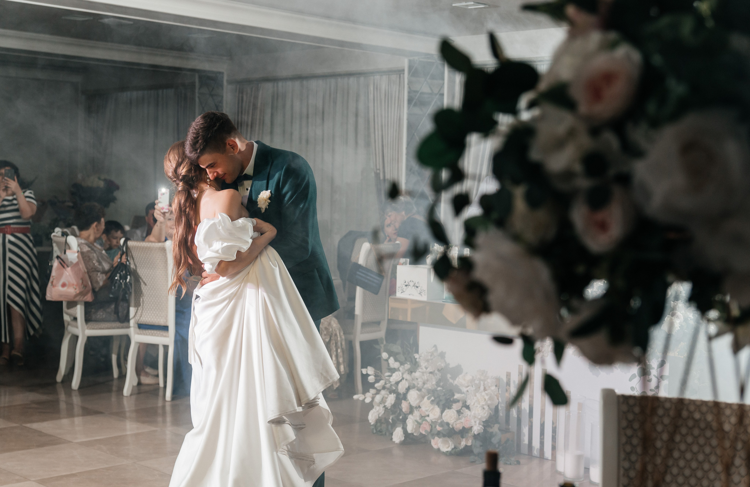 Свадебный репортаж. Меня зовут Александр Литвинчук и я свадебный фотограф в Саратове