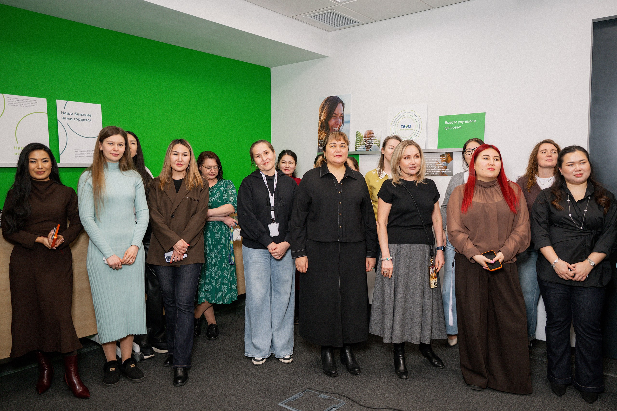 Teva, 8 марта, квиз. Фотограф в Алматы — Алексей Коньков | Репортаж, свадьбы, портреты, Love story