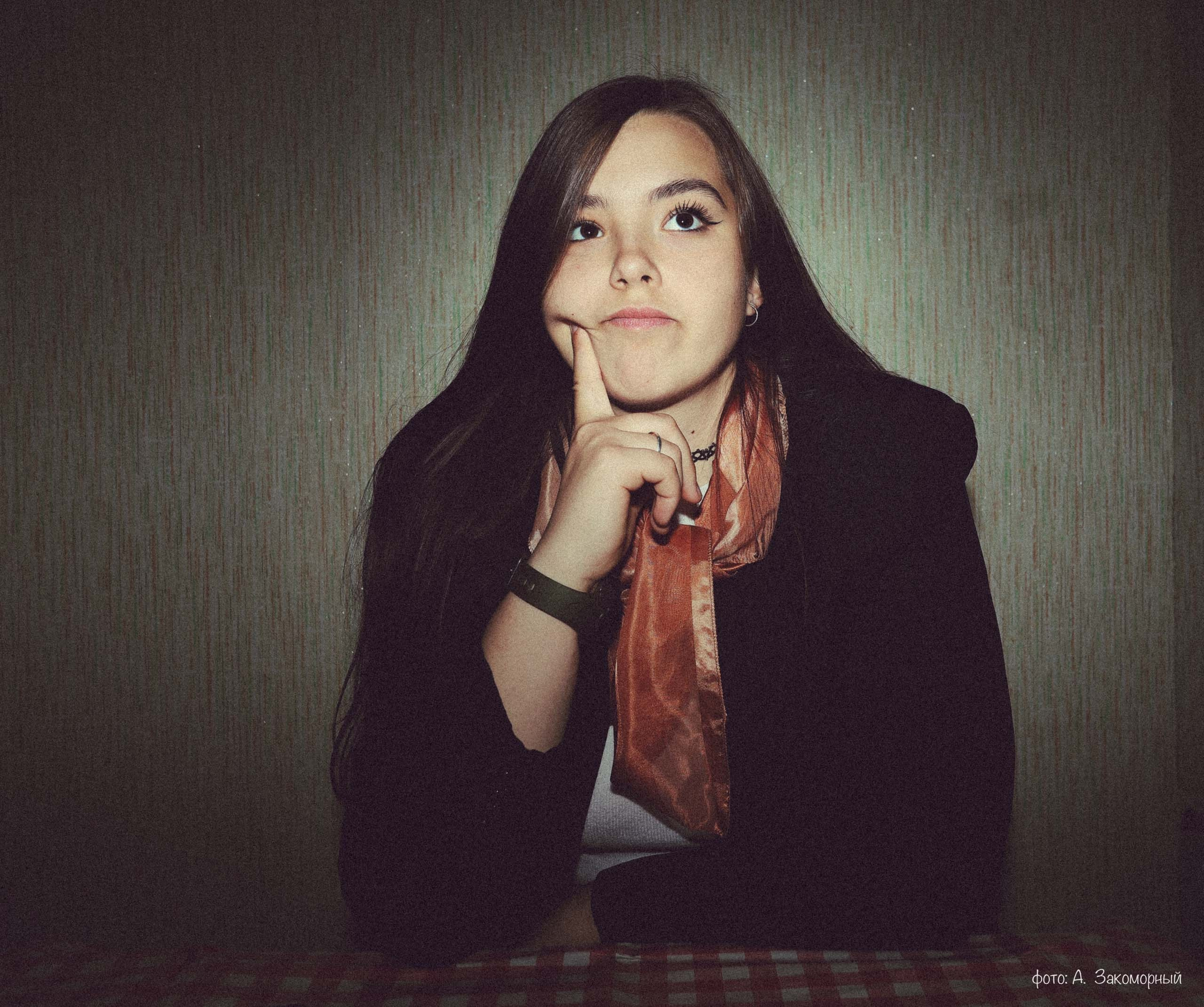 Я предлагаю студийную фотосессию в стиле накамерной вспышки. В результате вы получите эксклюзивные кадры, которые отражают оригинальный взгляд фотографа, то есть меня.Поделитесь этой возможностью с друзьями — возможно, они тоже захотят сделать для себя уникальные фотографии. Таким образом, вы поможете и мне, и своим близким.фотосессия в студийной атмосфере и не только. Коммерческая фотосессия.