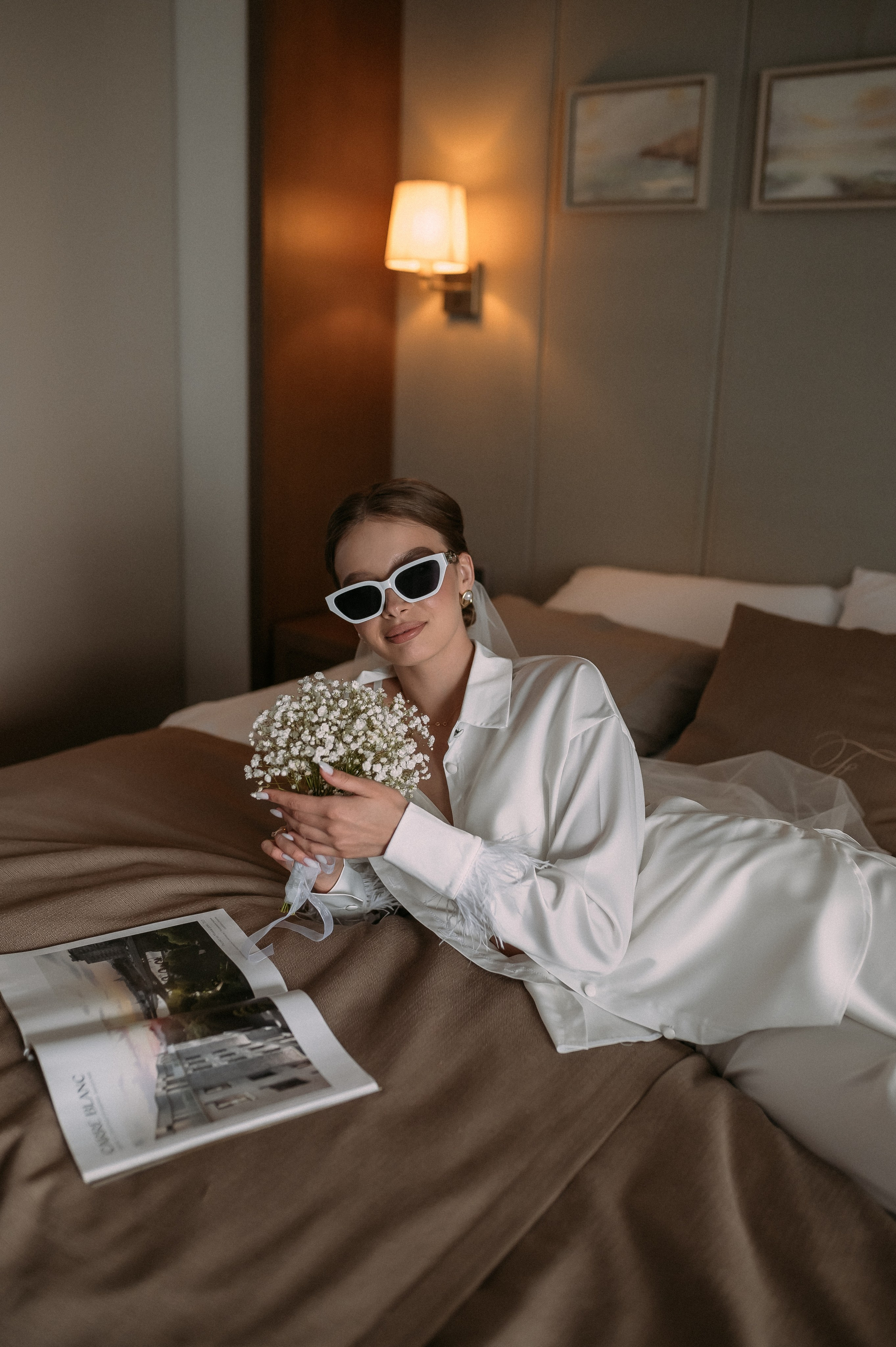 Свадебное утро и прогулка красивой яркой пары. Свадебный и семейный фотограф в Симферополе Дарья Маркова