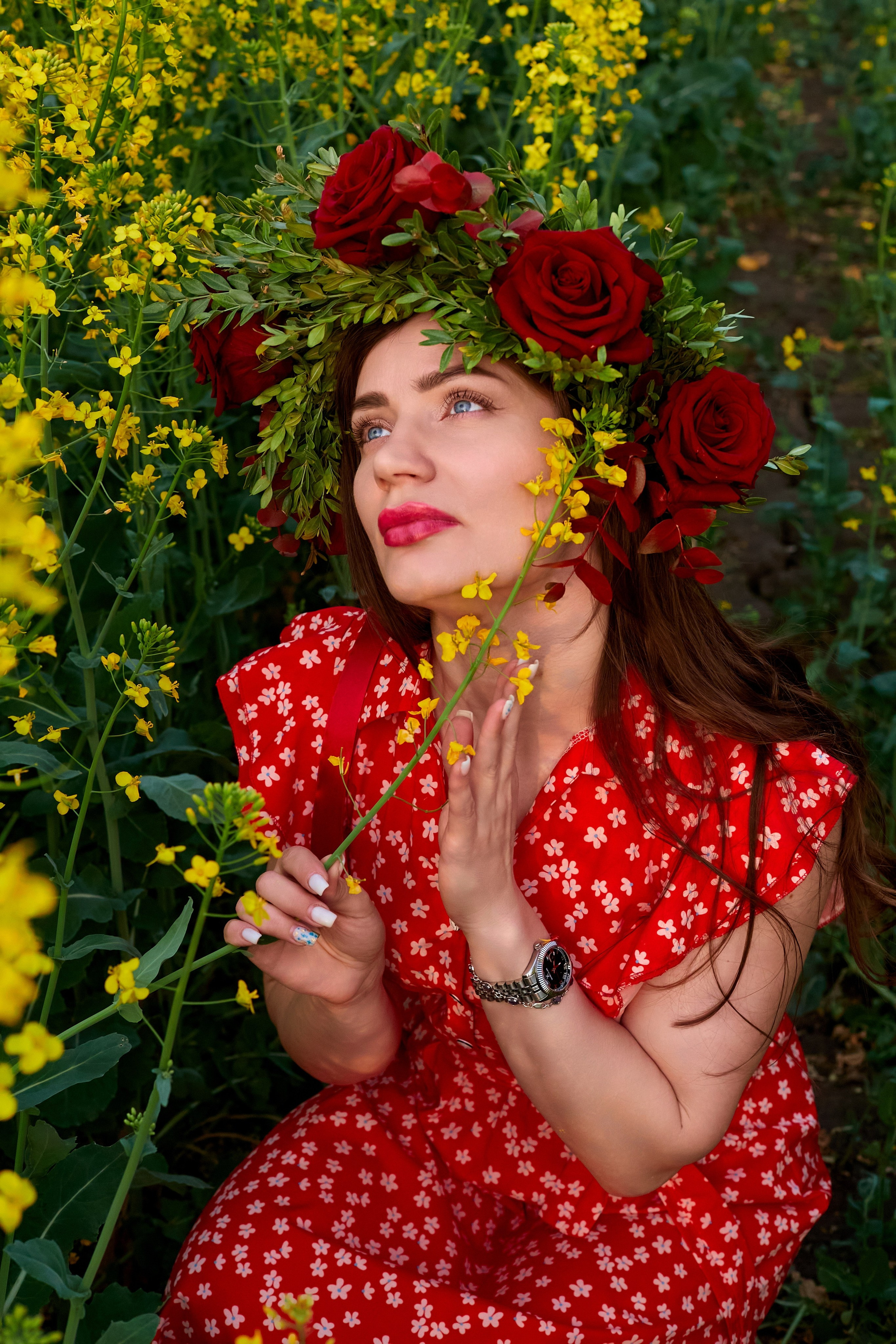 «Алый венок на желтом поле». Свадебный и креативный фотограф в ЮФО и МСК