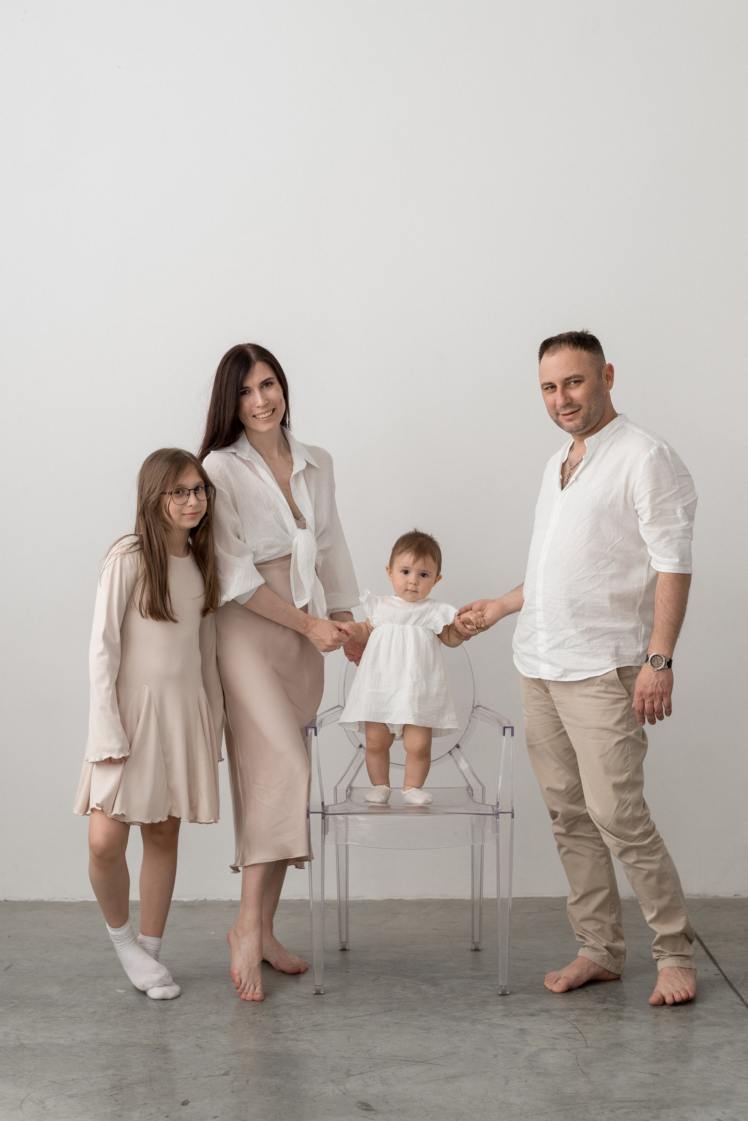 Леша Лиза Саша Даша