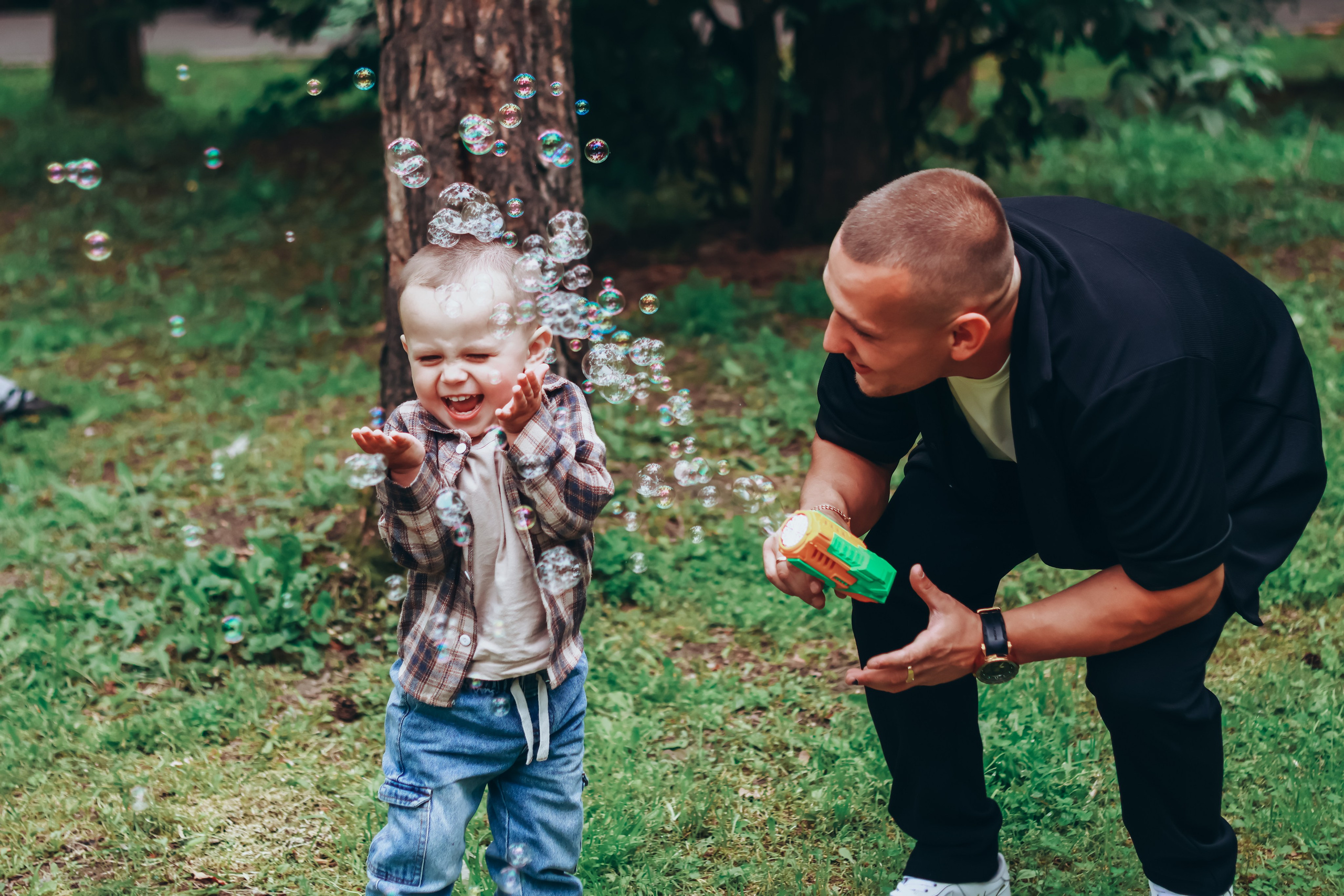 Семейная фотосессия в летнем парке, Екатеринбург. Фотограф в Екатеринбурге Пойгина Елена
