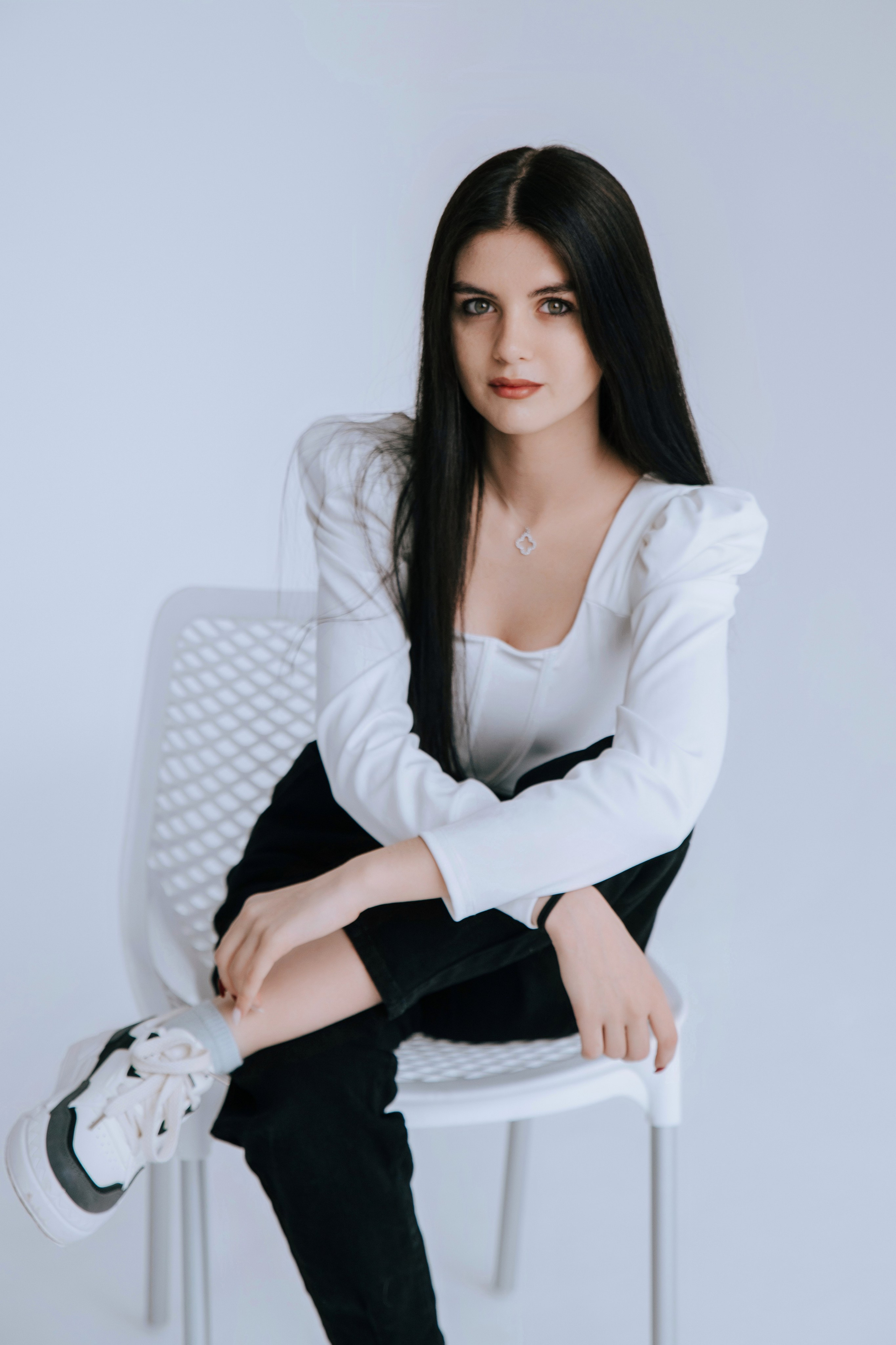 11А — школа № 17 Выпуск 2024. Фотограф Ярмишко Дарья. Выпускные фотокниги