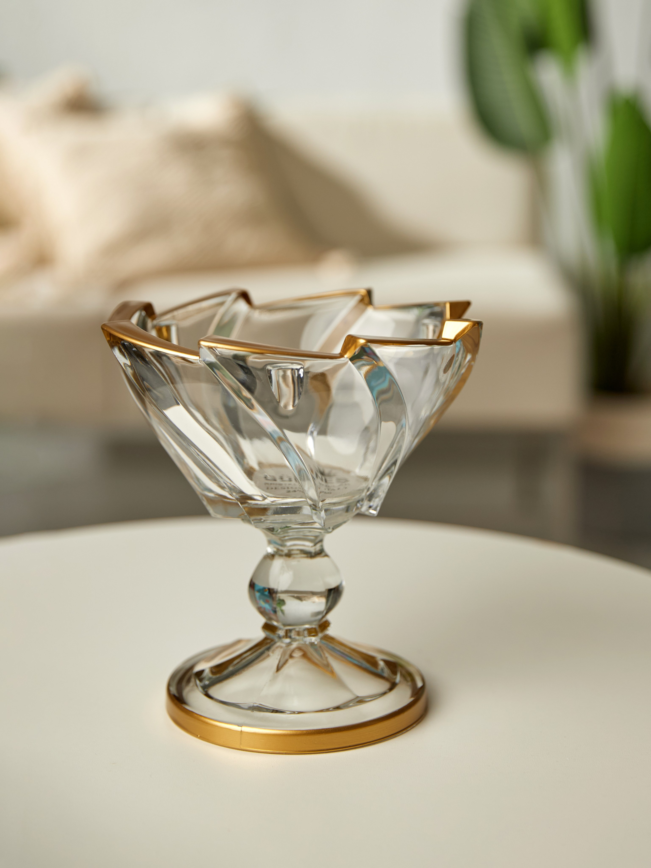 Посуда. Фотограф