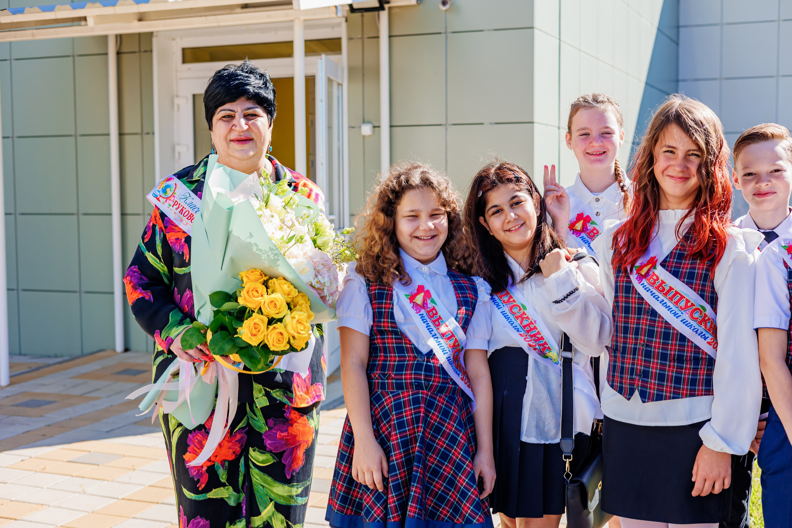 Выпуск 4а 25школа'24 год. Свадебный и семейный фотограф в Армавире