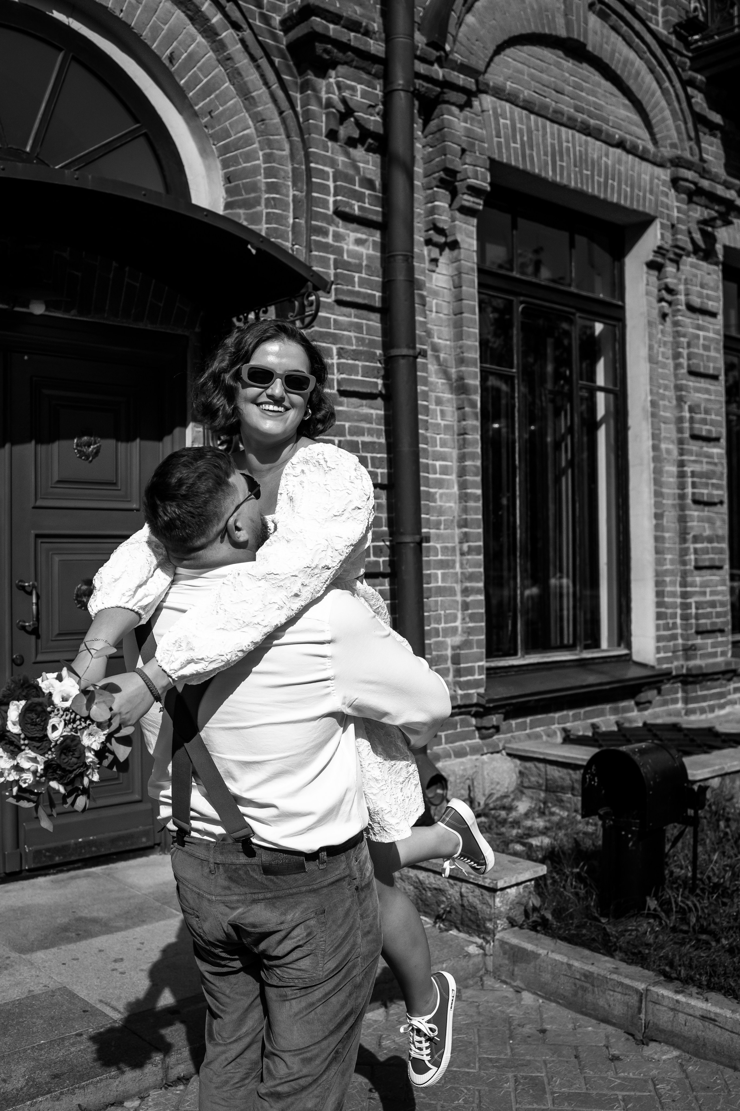 Руслан и Вера (прогулка по центру). Фотограф Новосибирск