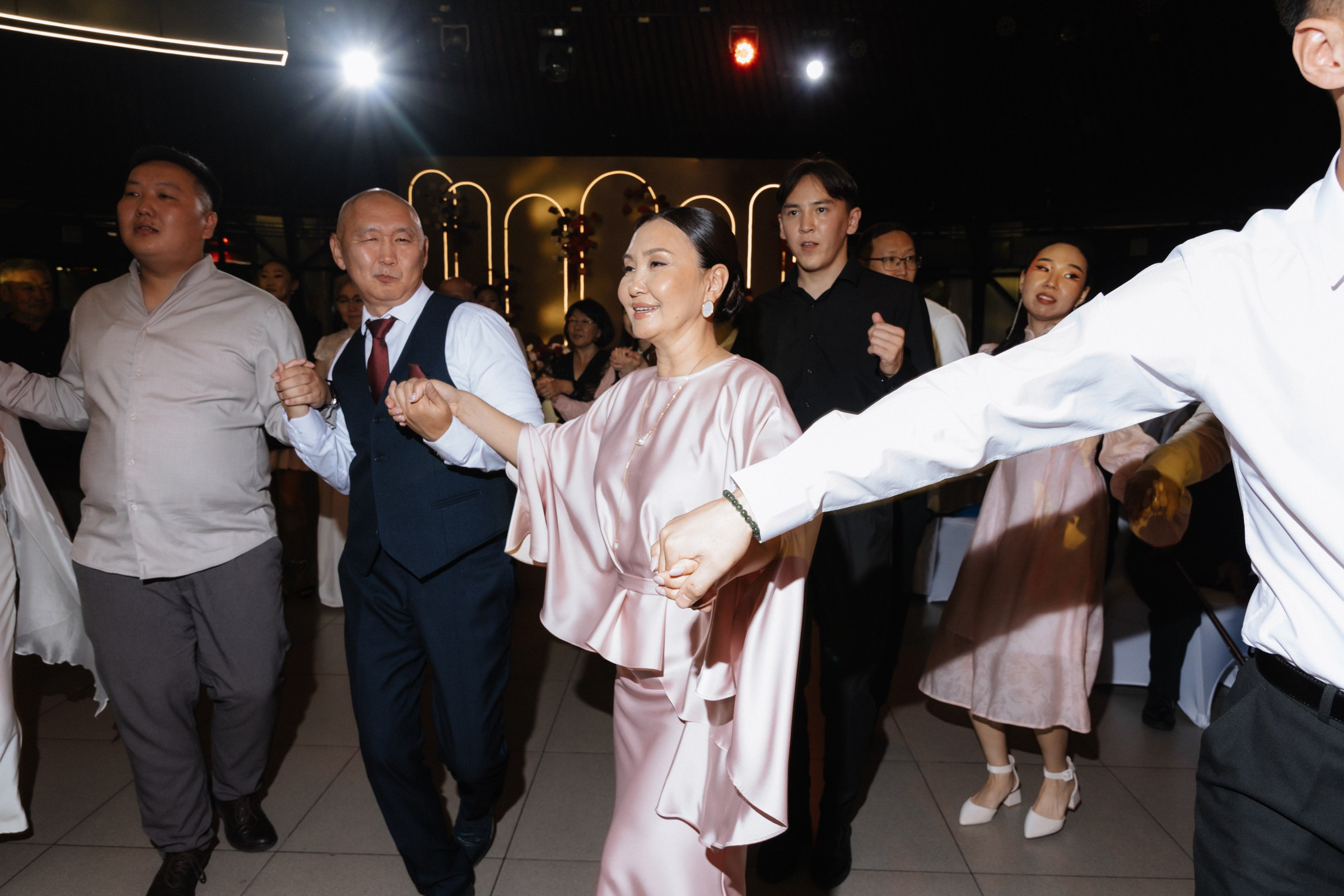 Бато и Валерия. Фотограф Улан-Удэ