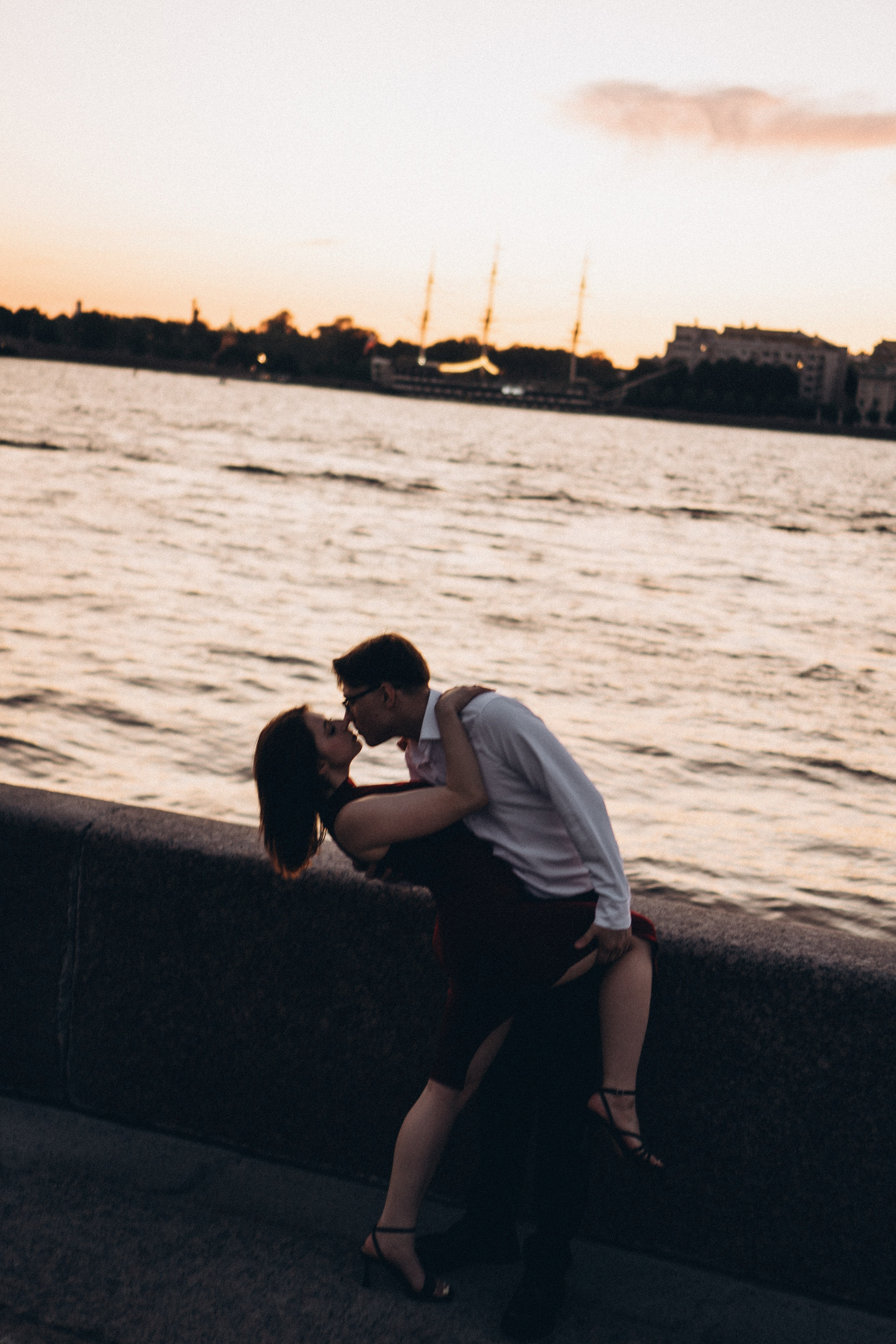 ПРОГУЛКА НА ЗАКАТЕ. Профессиональный фотограф, Санкт-Петербург — Виктория Богомолова