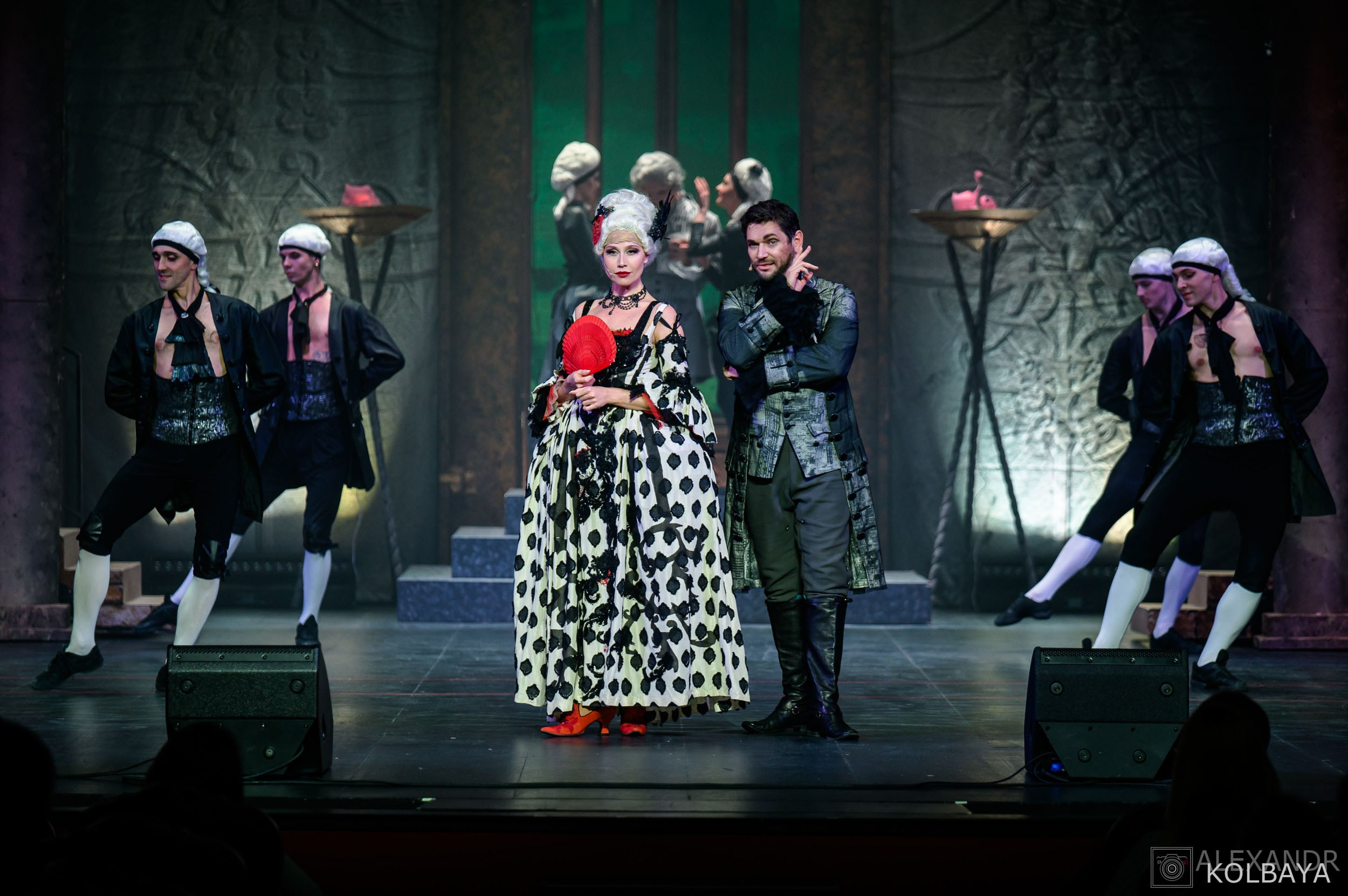 Опасные связи. Концертный и театральный репортажный фотограф в Москве Александр Колбая