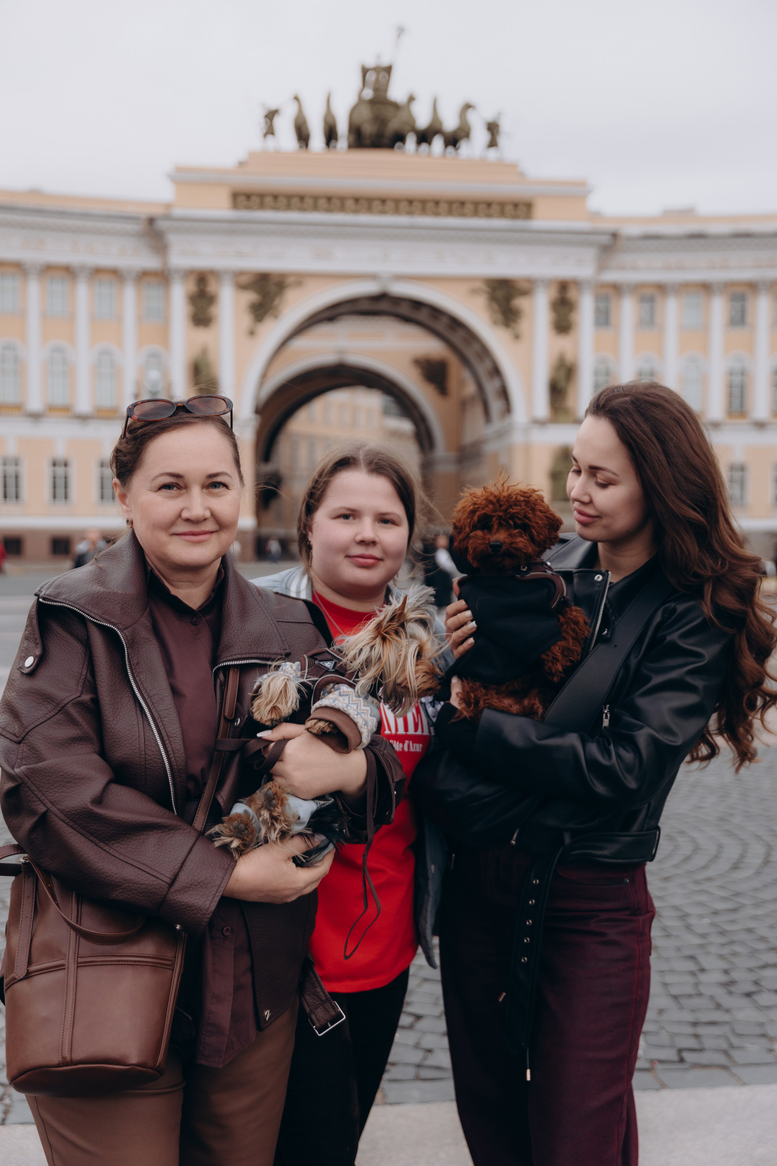 1 Татьяна с мамой и сестренкой. Фотограф в Санкт-Петербурге Разиля Идиятуллина