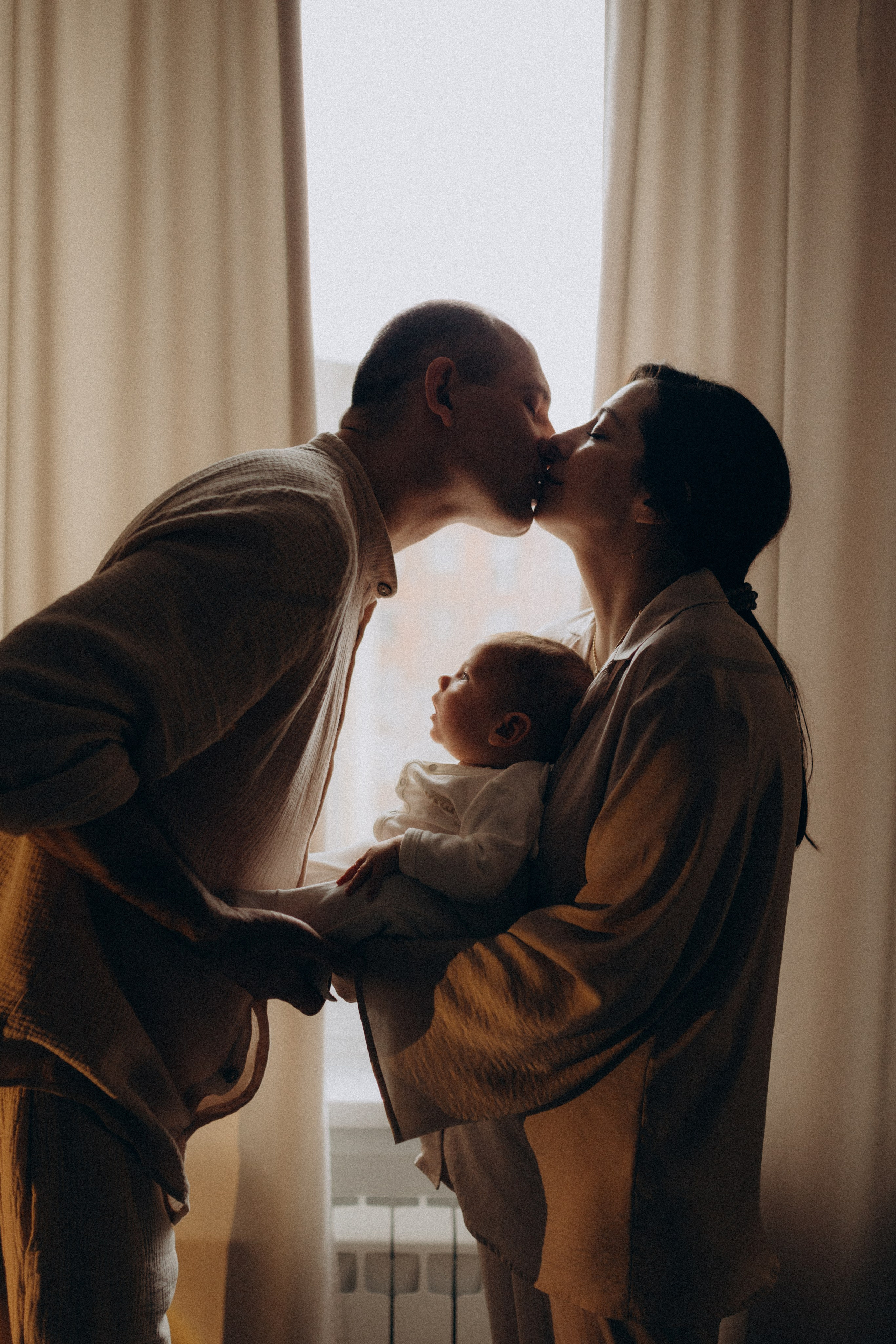 Семейная домашняя фотосессия в Москве. Семейный фотограф в Москве и Люберцах Юлия Гуськова