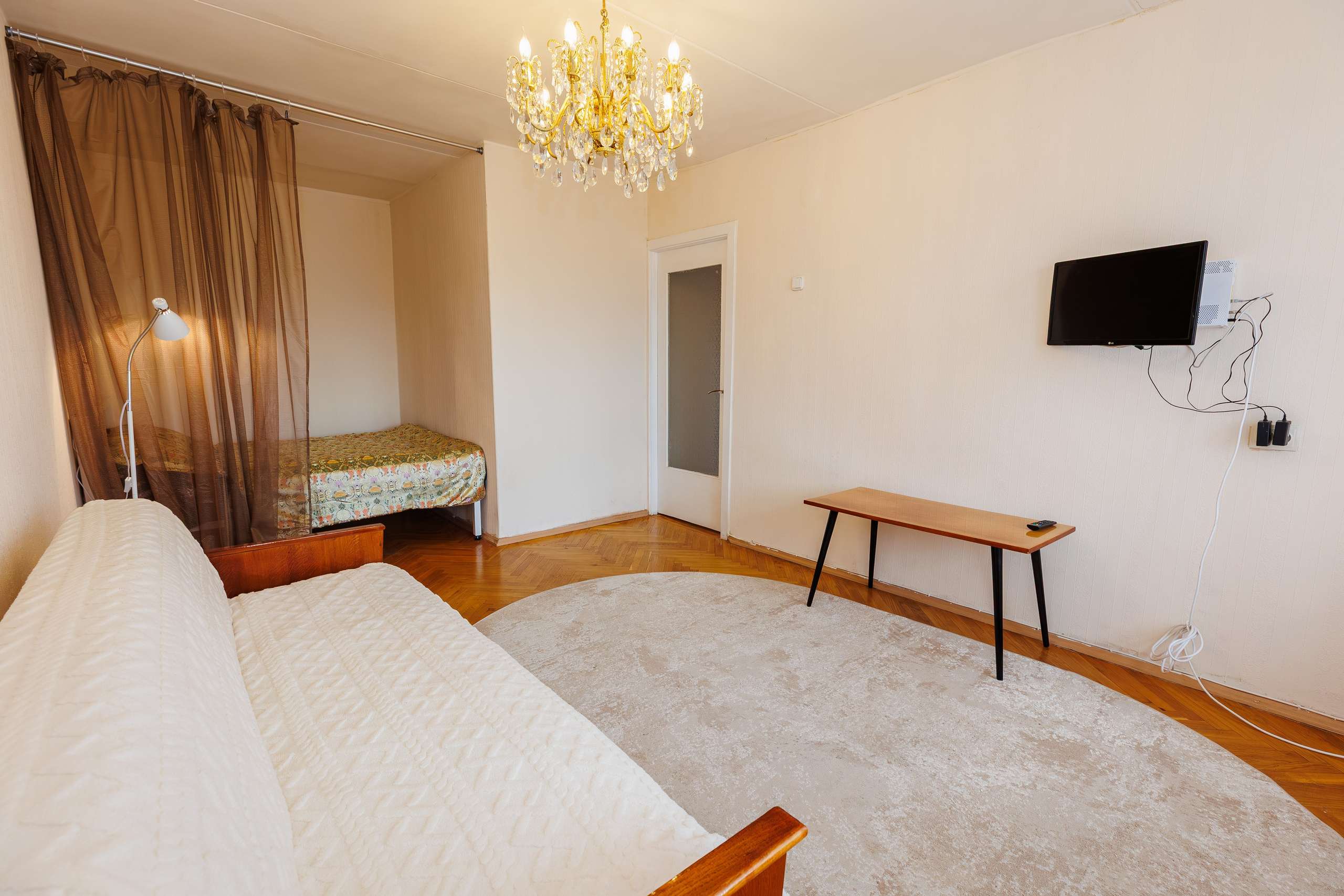 Квартира на Максима Танка. Репортажный фотограф Минск ❘ Костецкий Илья ❘ Беларусь