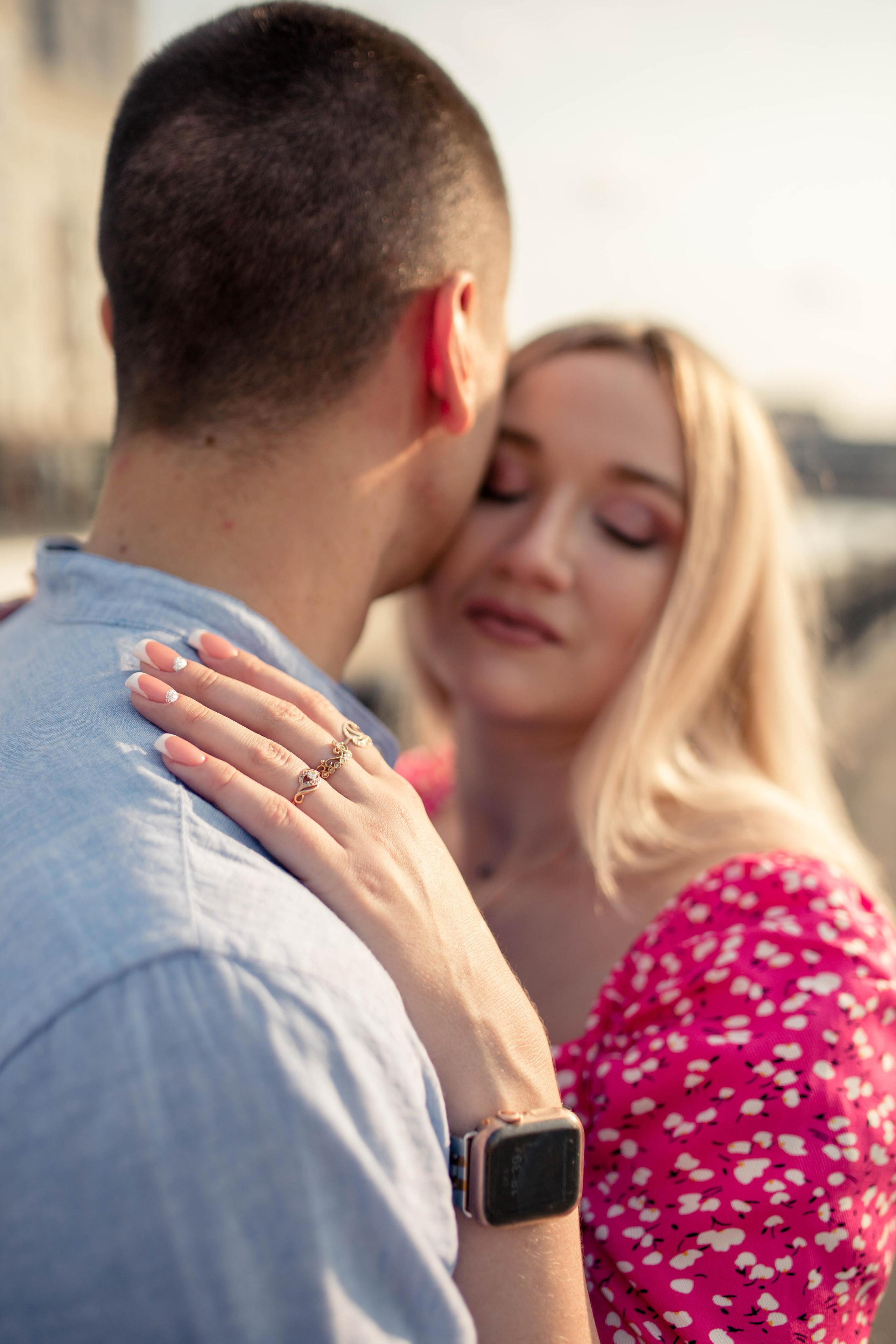 Фотосессия для влюбленных, прогулка по Москве. Алена и Ваня. Фотограф Валерия Горбунова Подольск Бутово Видное Щербинка