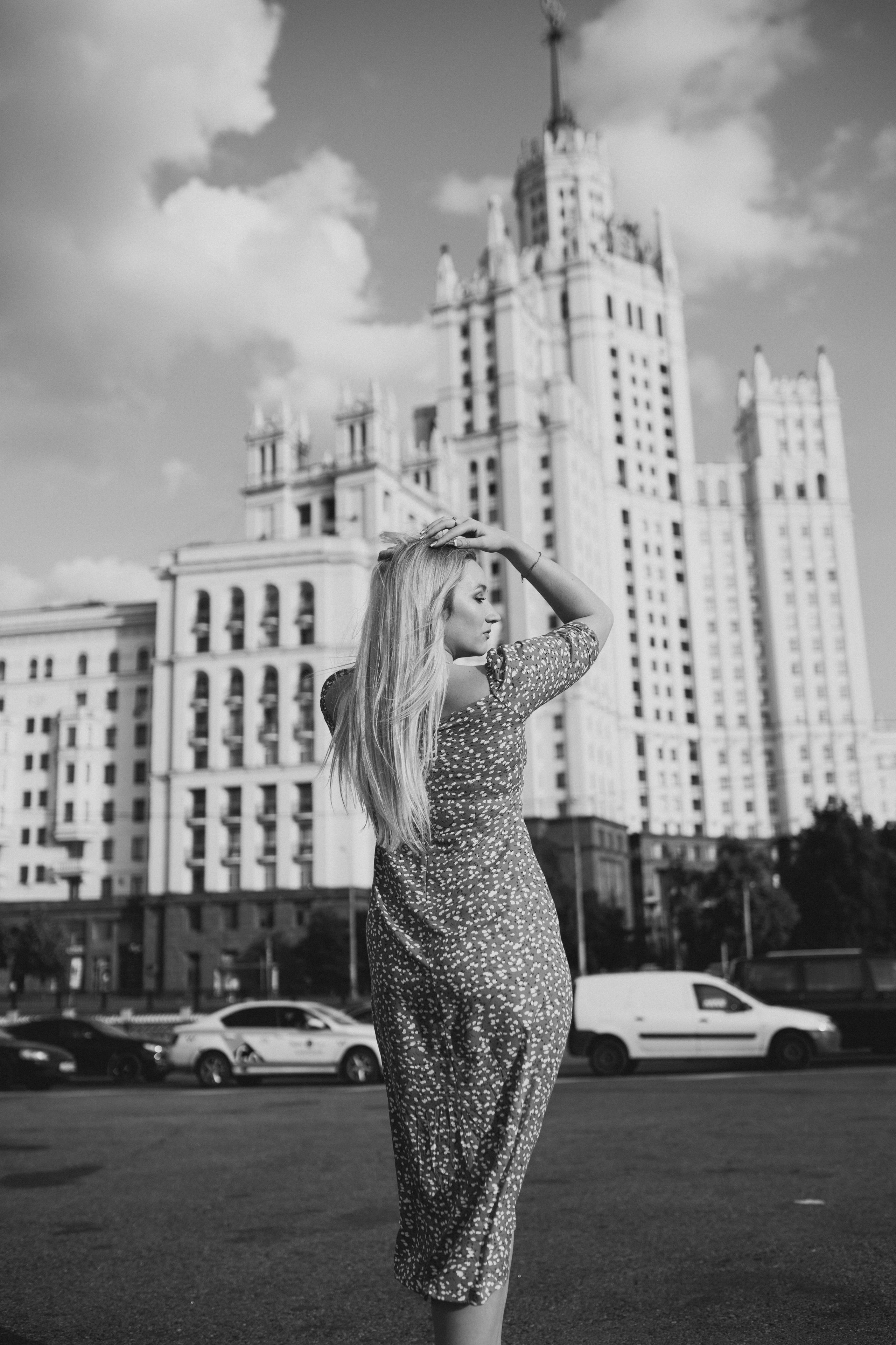 Фотосессия для влюбленных, прогулка по Москве. Алена и Ваня. Фотограф Валерия Горбунова Подольск Бутово Видное Щербинка