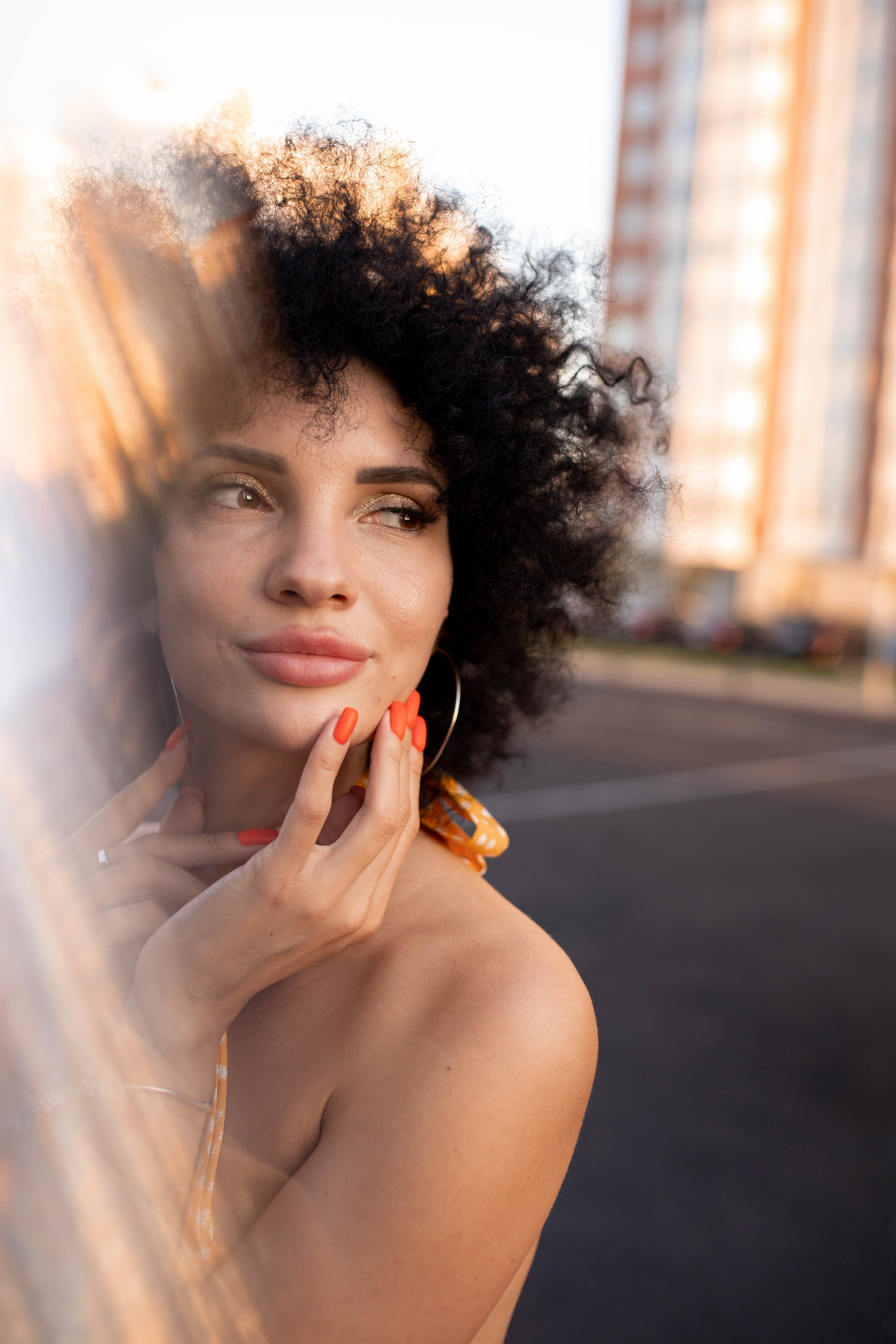 Женская фотосессия на закате. Афро. Фотограф Валерия Горбунова Подольск Бутово Видное Щербинка