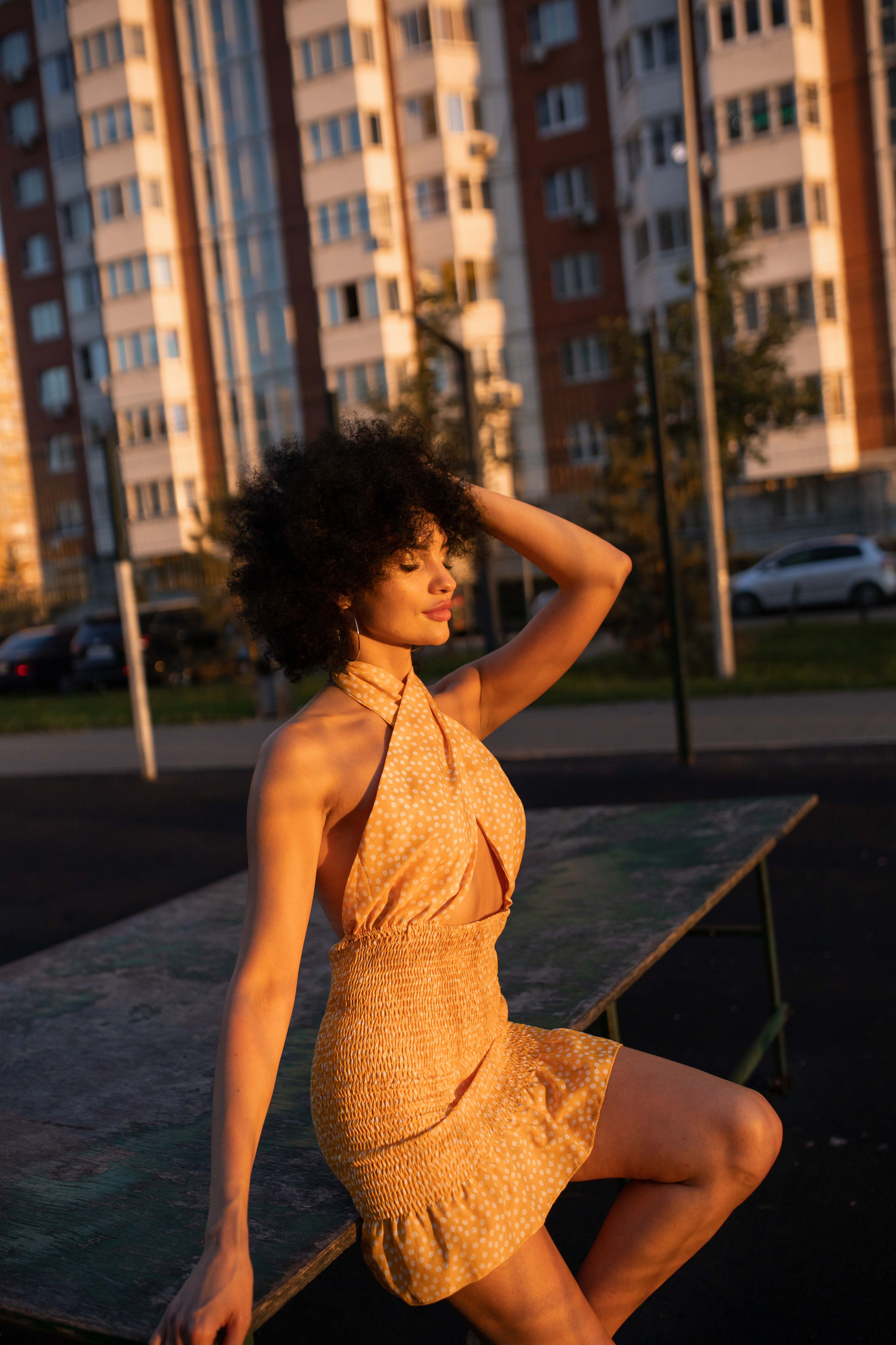Женская фотосессия на закате. Афро. Фотограф Валерия Горбунова Подольск Бутово Видное Щербинка