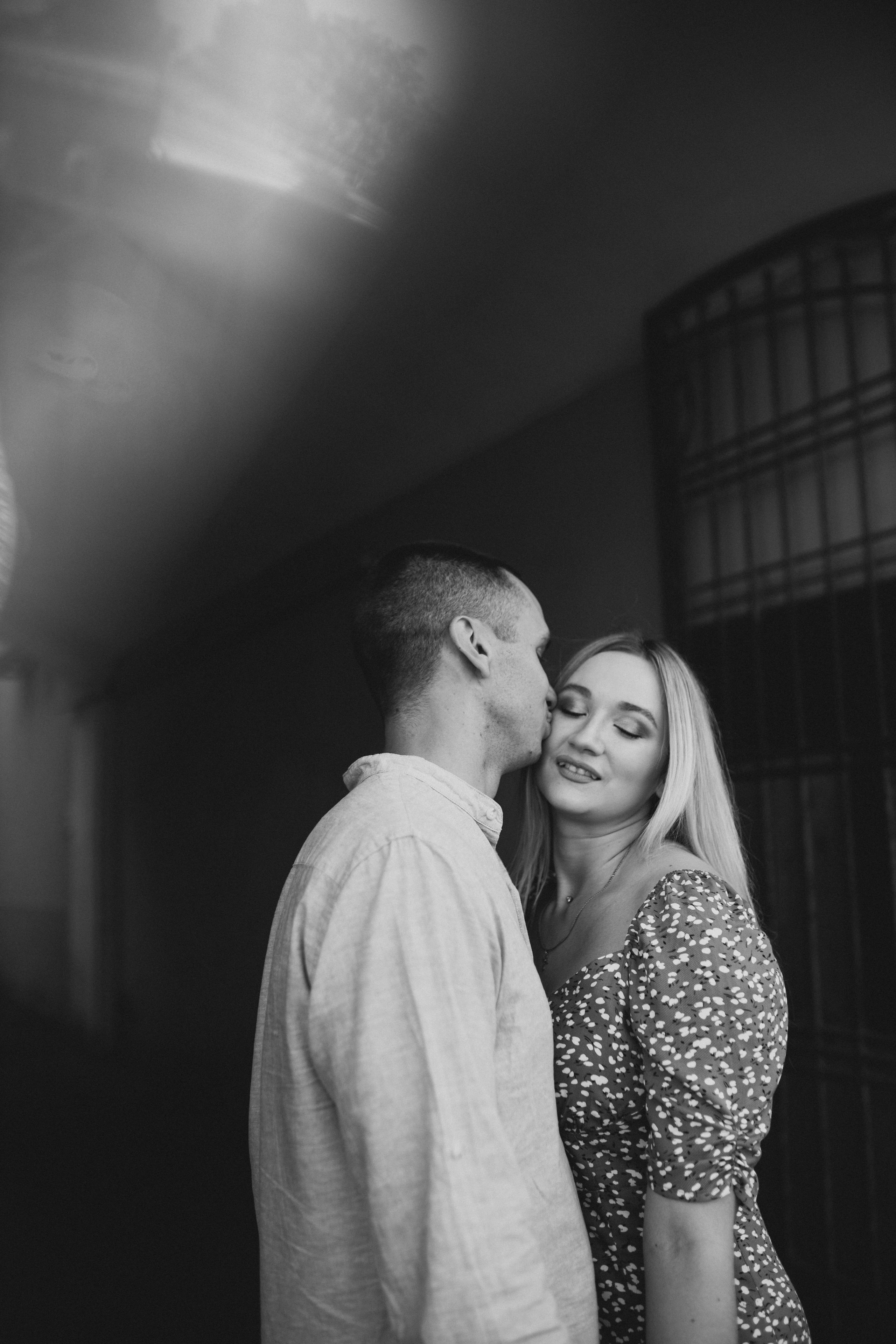 Фотосессия для влюбленных, прогулка по Москве. Алена и Ваня. Фотограф Валерия Горбунова Подольск Бутово Видное Щербинка