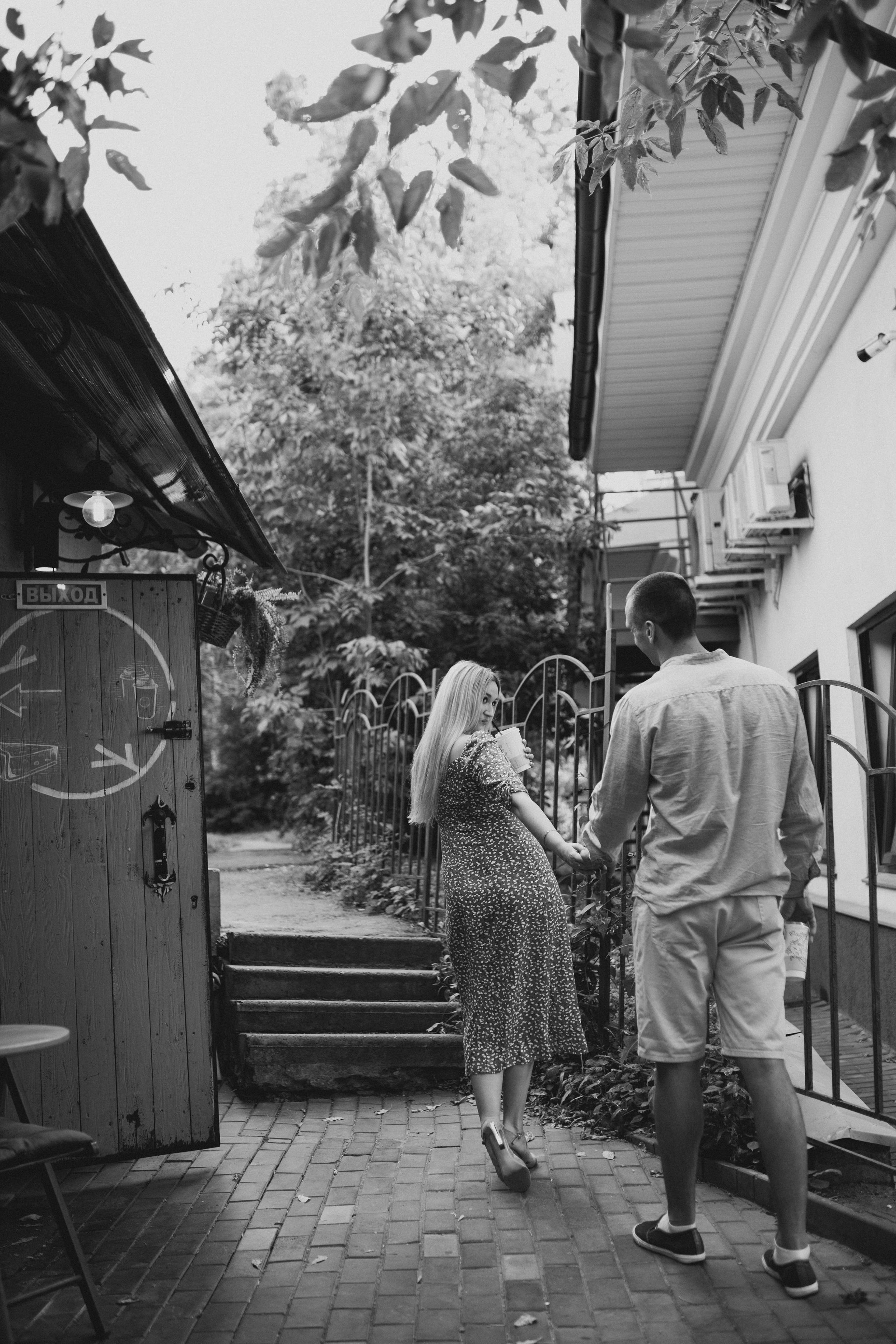 Фотосессия для влюбленных, прогулка по Москве. Алена и Ваня. Фотограф Валерия Горбунова Подольск Бутово Видное Щербинка