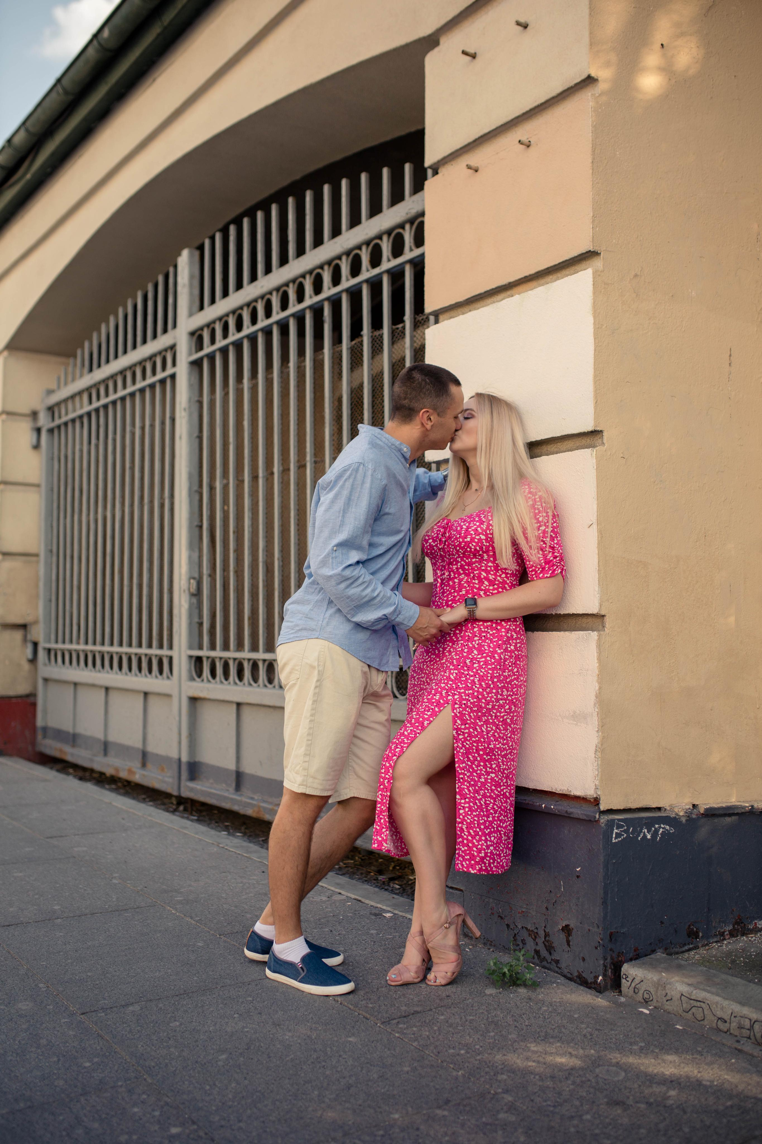 Фотосессия для влюбленных, прогулка по Москве. Алена и Ваня. Фотограф Валерия Горбунова Подольск Бутово Видное Щербинка