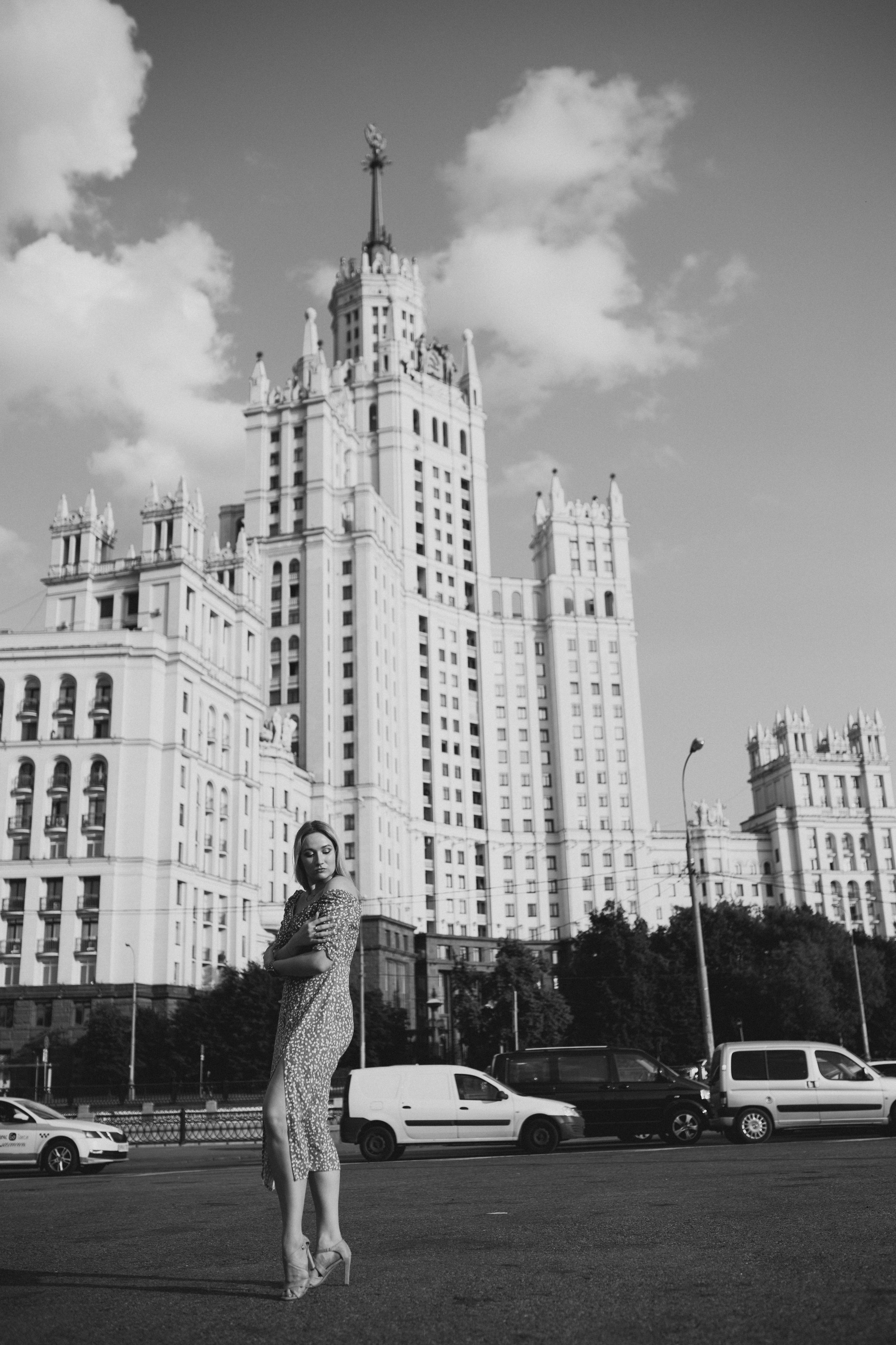 Фотосессия для влюбленных, прогулка по Москве. Алена и Ваня. Фотограф Валерия Горбунова Подольск Бутово Видное Щербинка